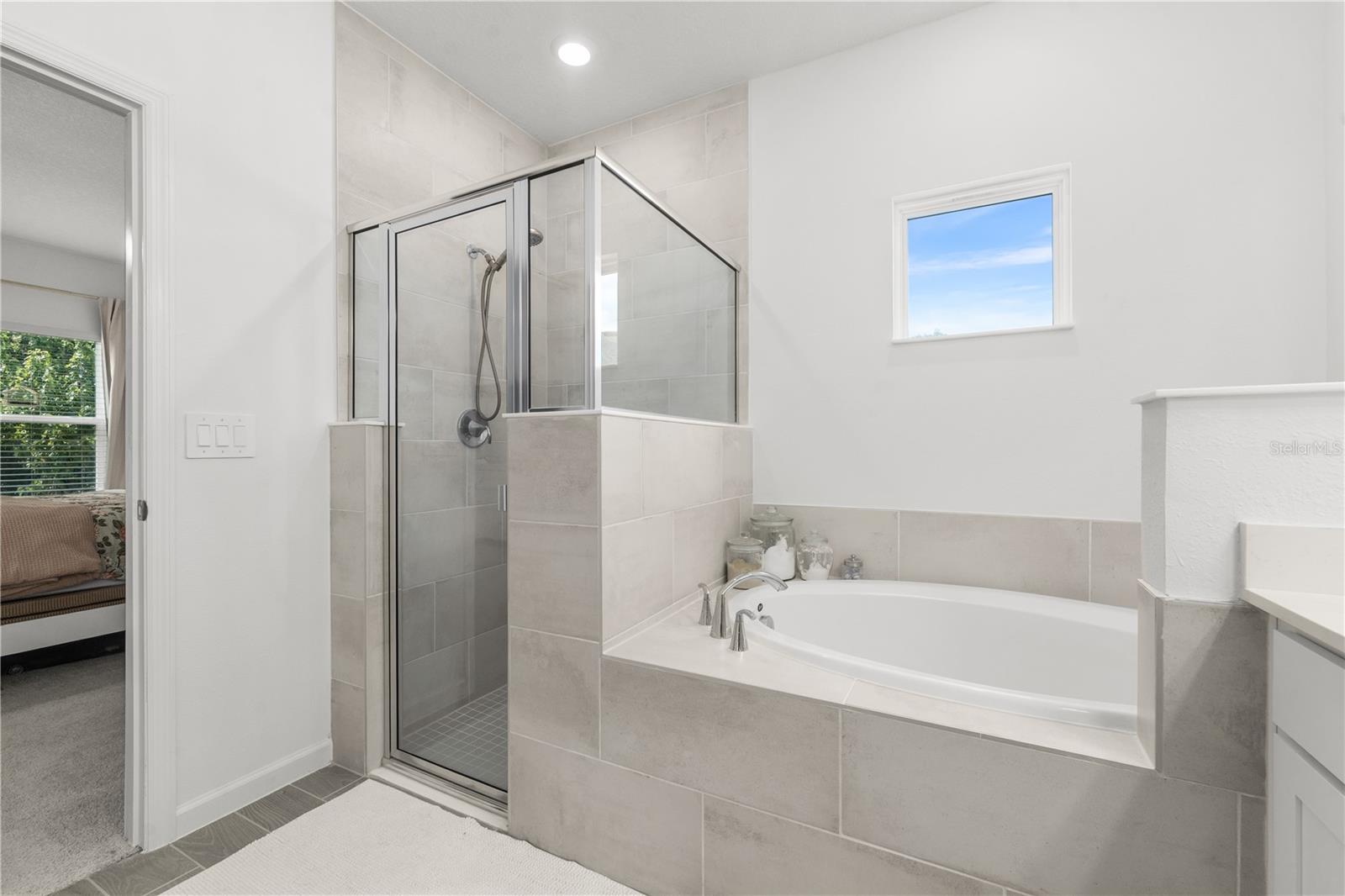 TRAIL HEAD LANDING - Residential