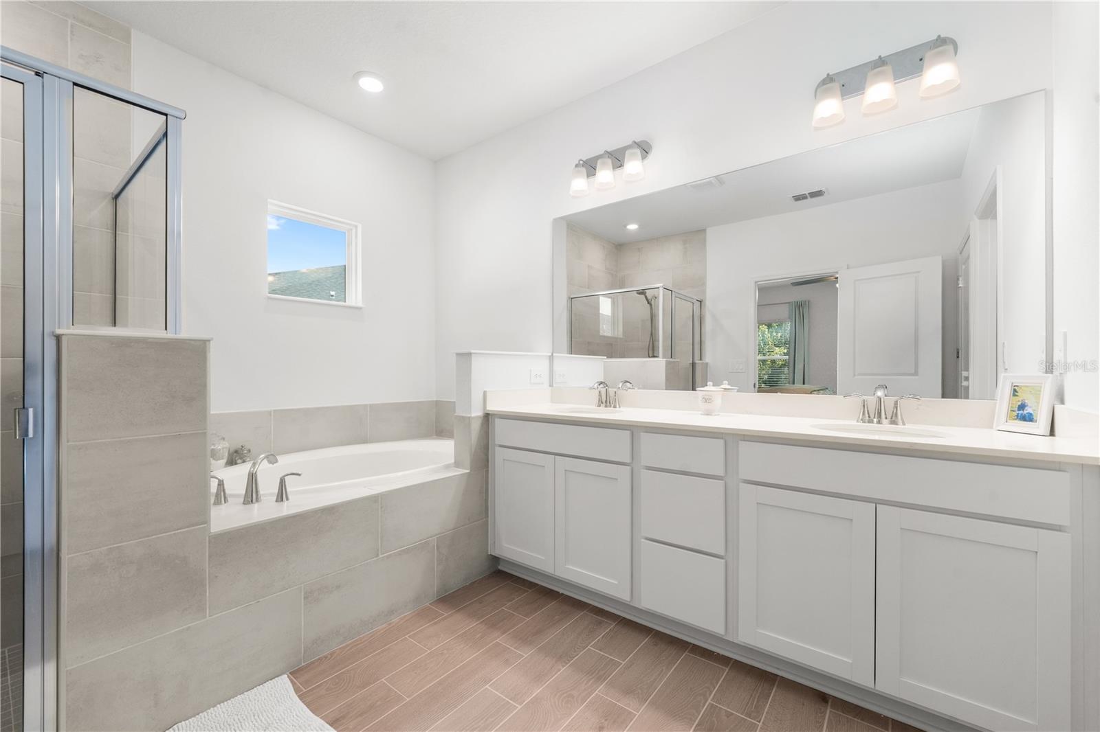 TRAIL HEAD LANDING - Residential