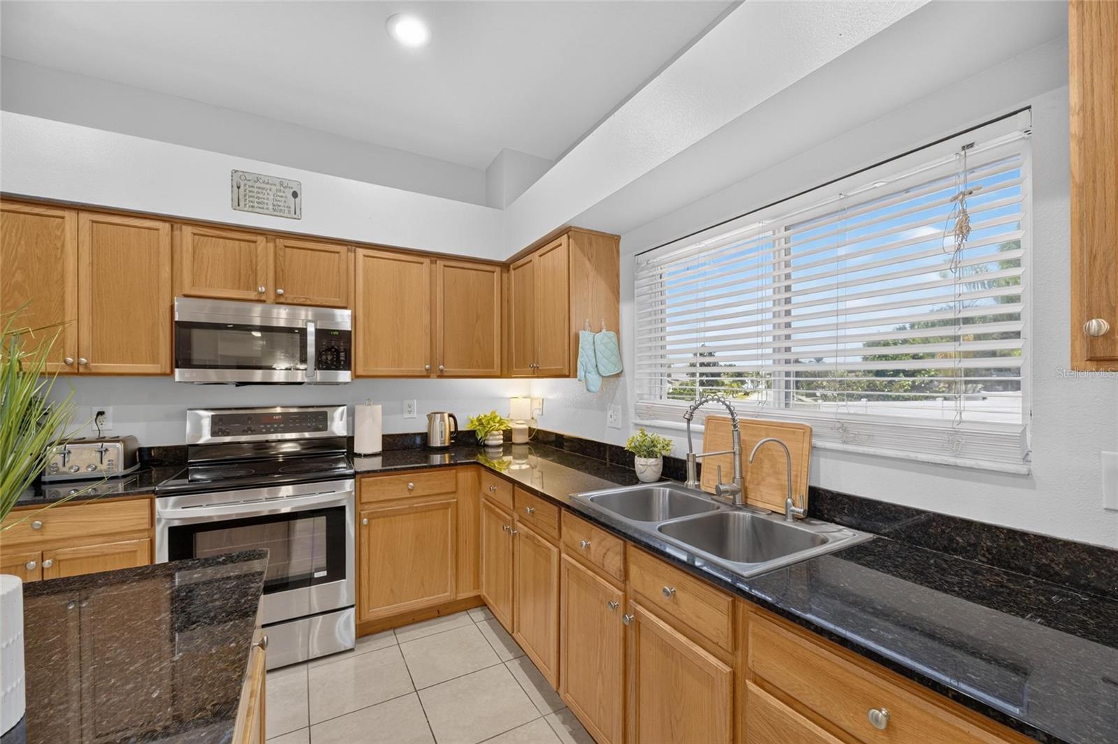 SUMMERFIELD VILLAGE 1 TR 11 - Residential