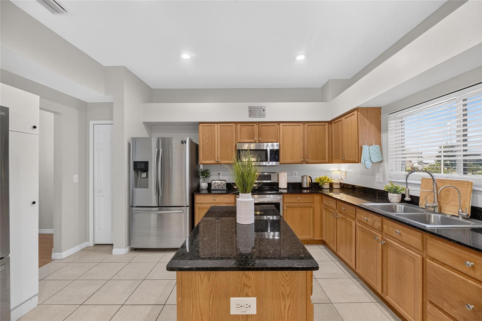 SUMMERFIELD VILLAGE 1 TR 11 - Residential