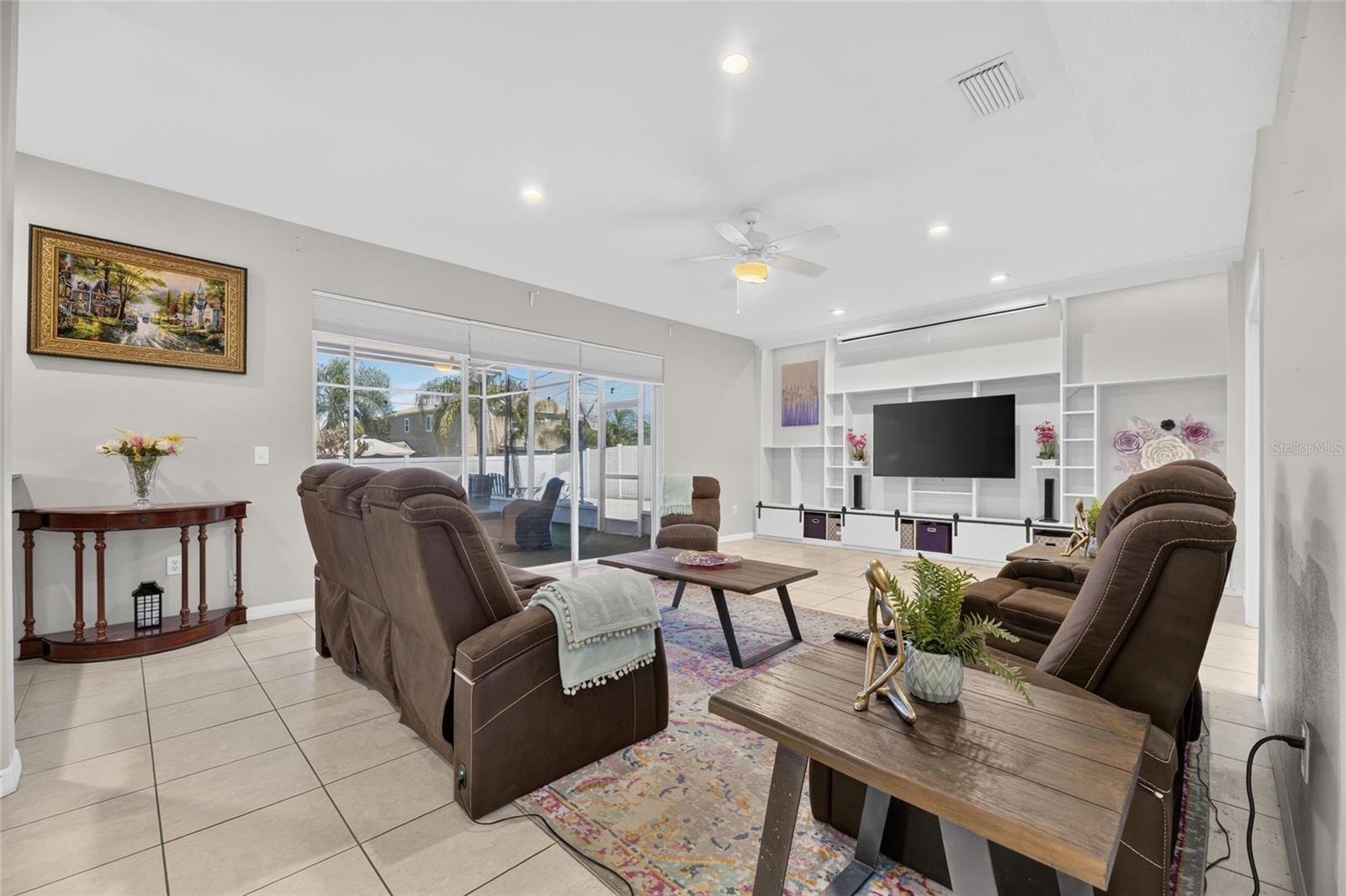 SUMMERFIELD VILLAGE 1 TR 11 - Residential
