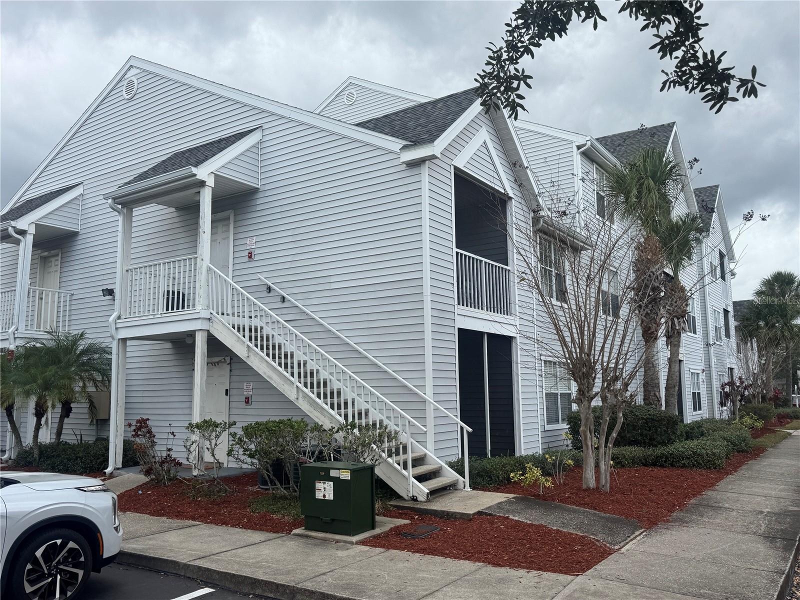 GABLES AT LAKESIDE CONDO - Residential