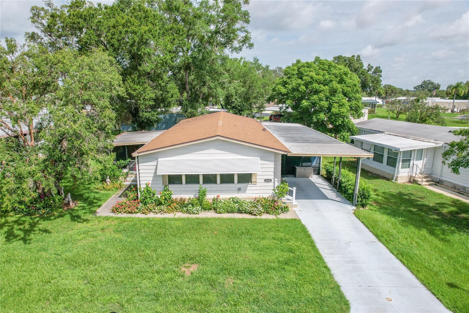 BANBURY VILLAGE CONDO - Residential