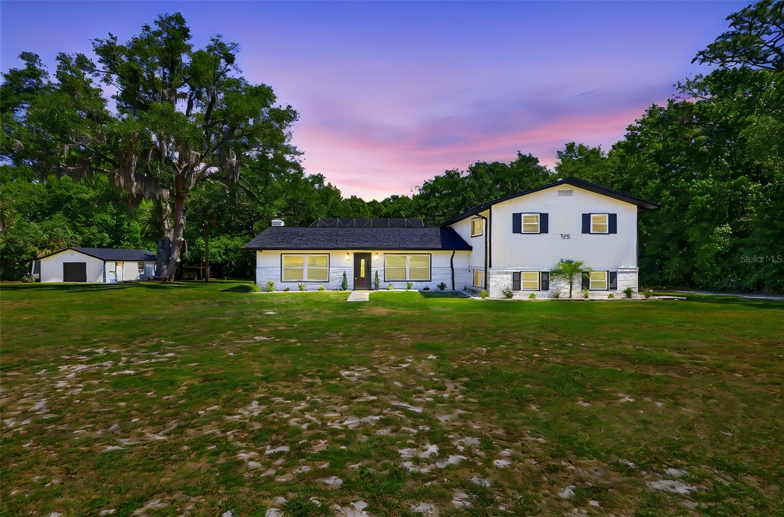 A QUIET PLACE IN THE COUNTRY UNIT I - Residential