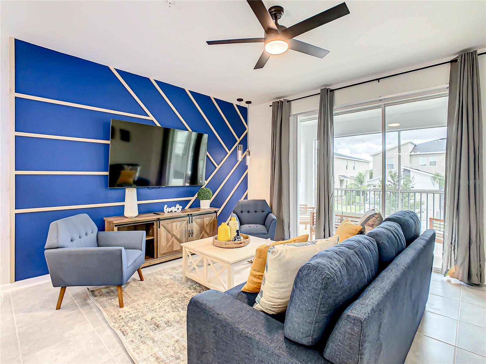 CHAMPIONSGATE CONDO 4 PH 29 - Residential