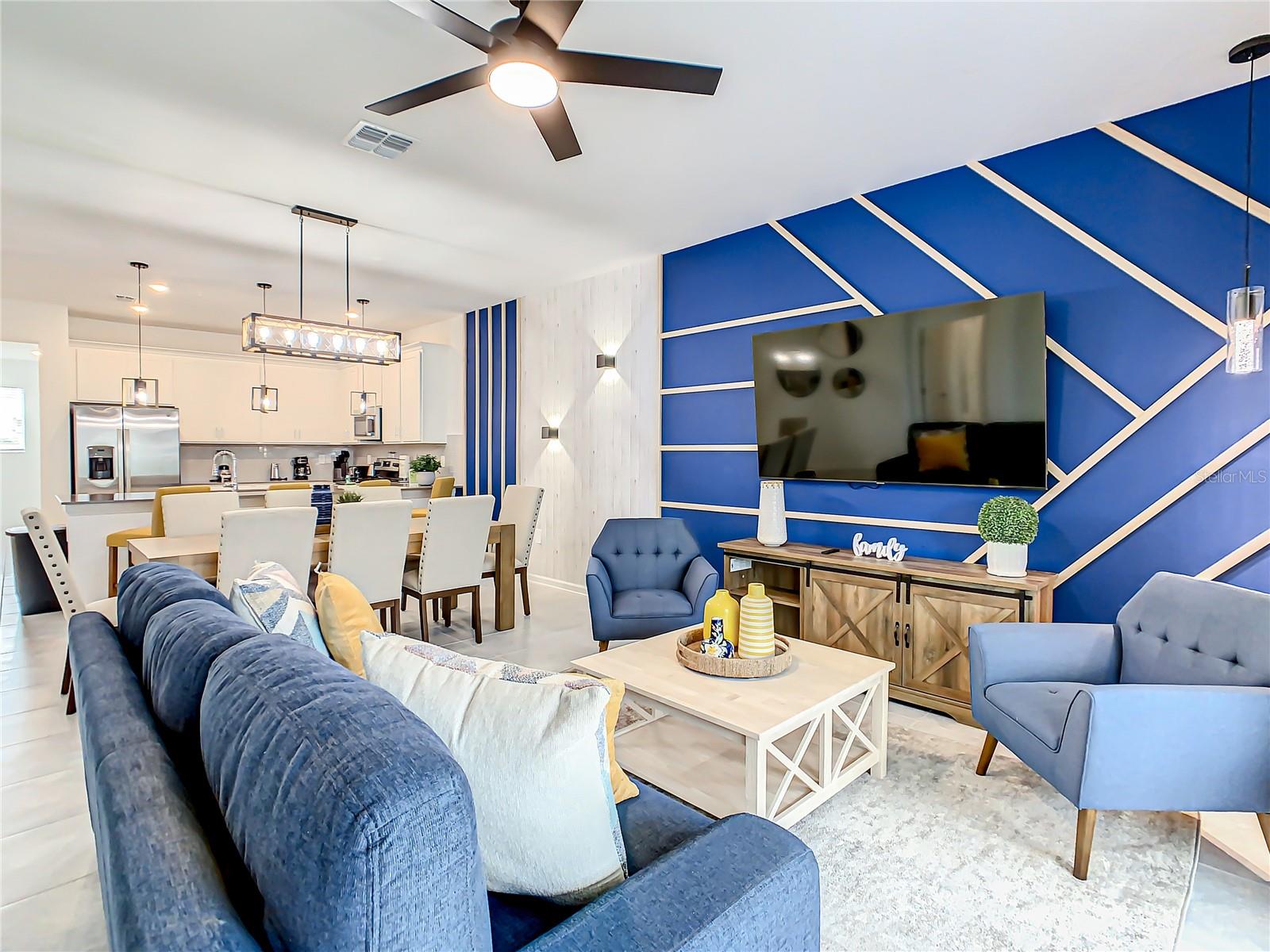 CHAMPIONSGATE CONDO 4 PH 29 - Residential