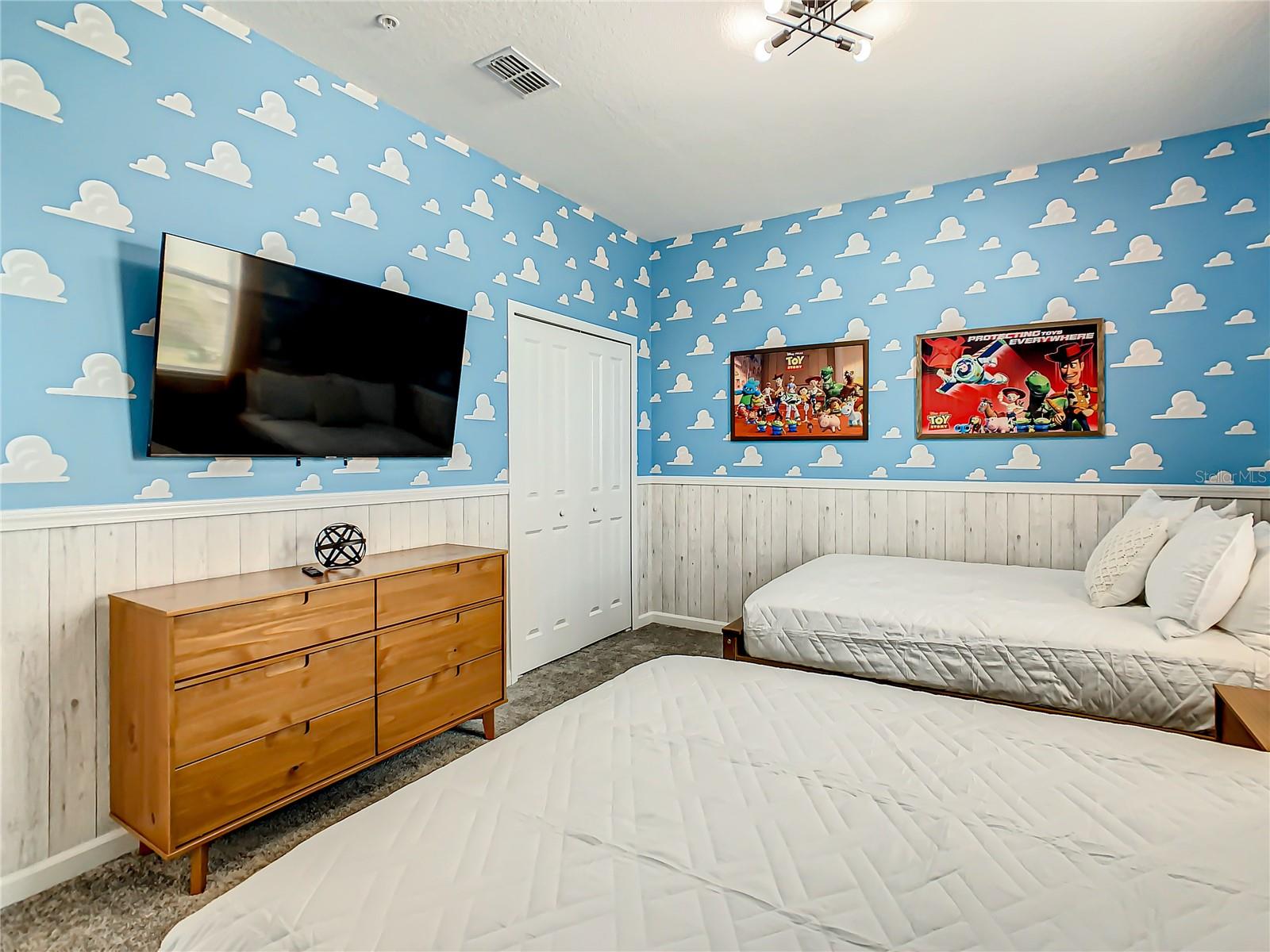 CHAMPIONSGATE CONDO 4 PH 29 - Residential
