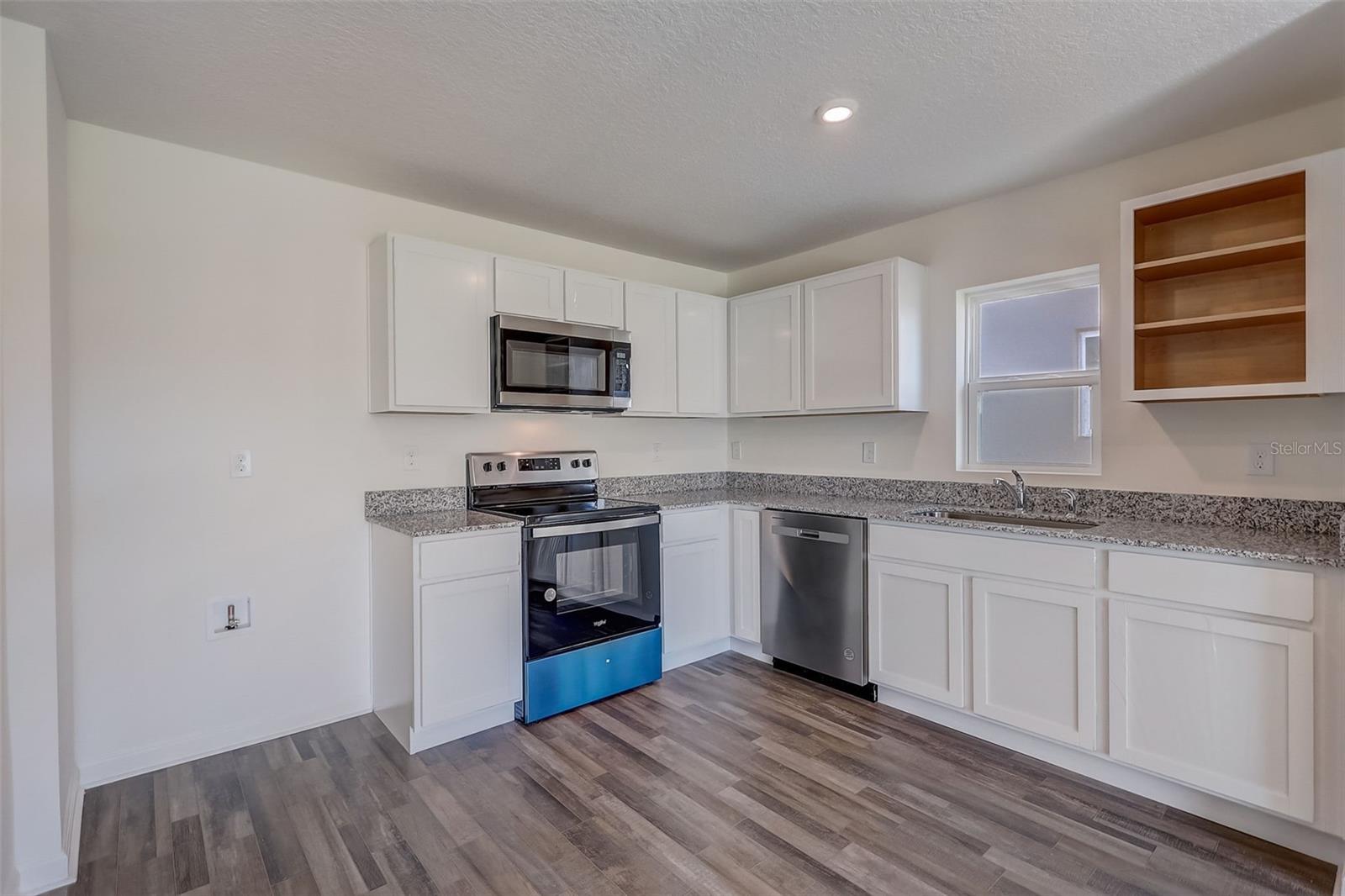 LAKEWOOD PARK - Residential