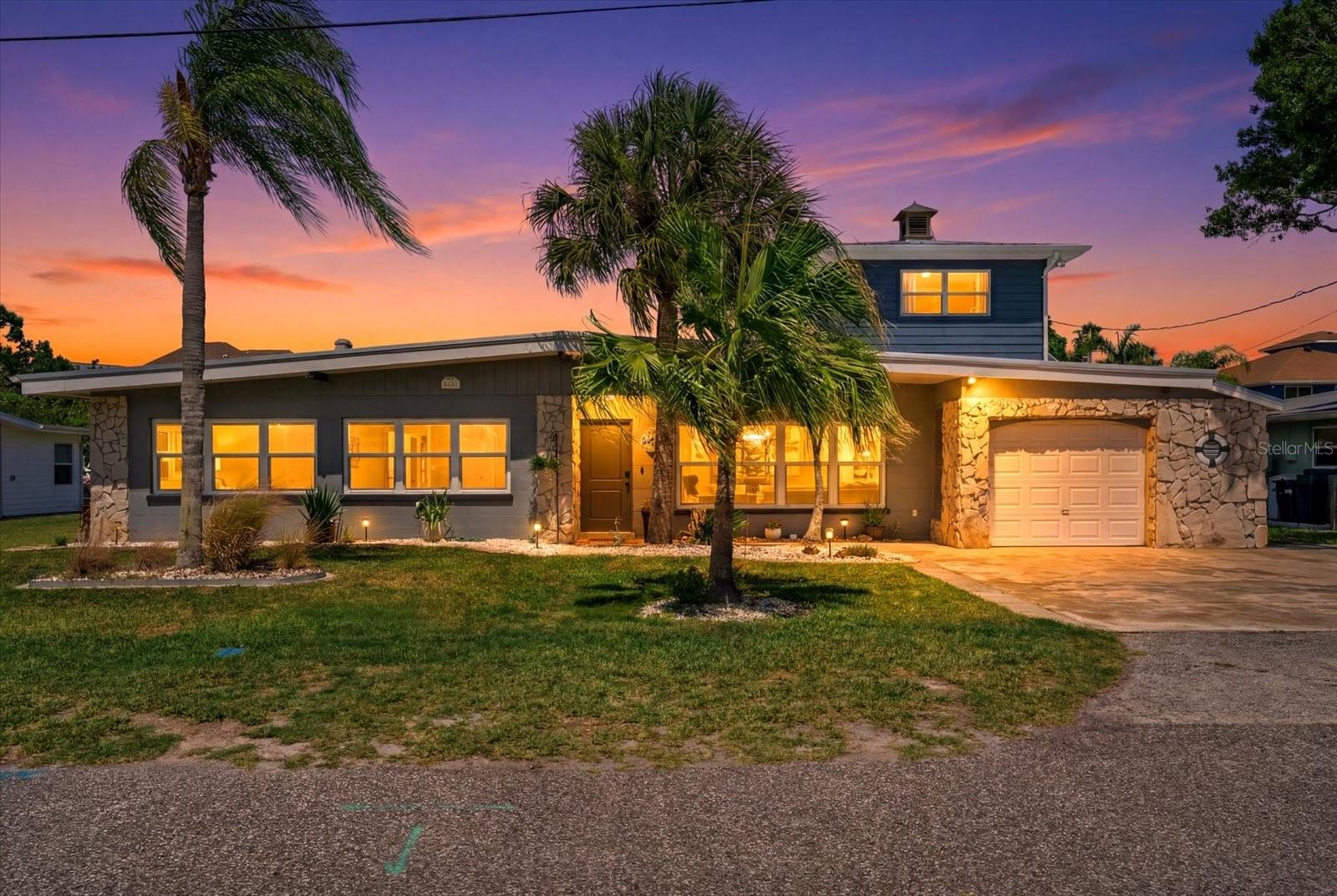 ALFORD & VOWELLS - Residential