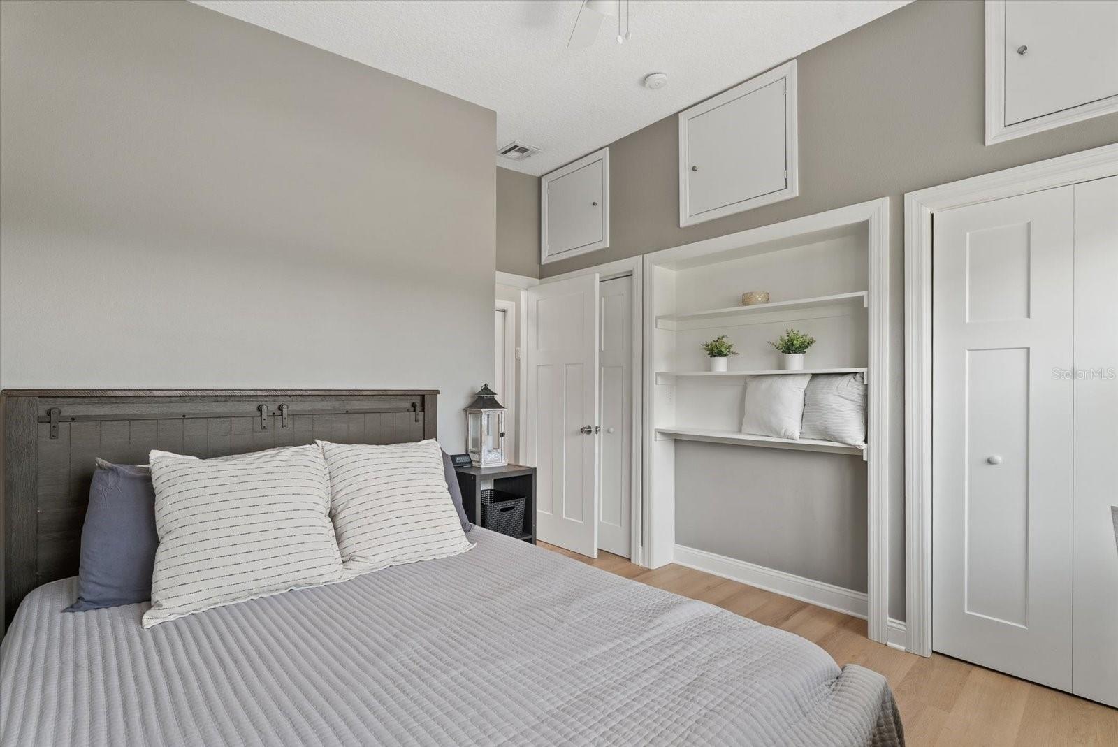 ALFORD & VOWELLS - Residential
