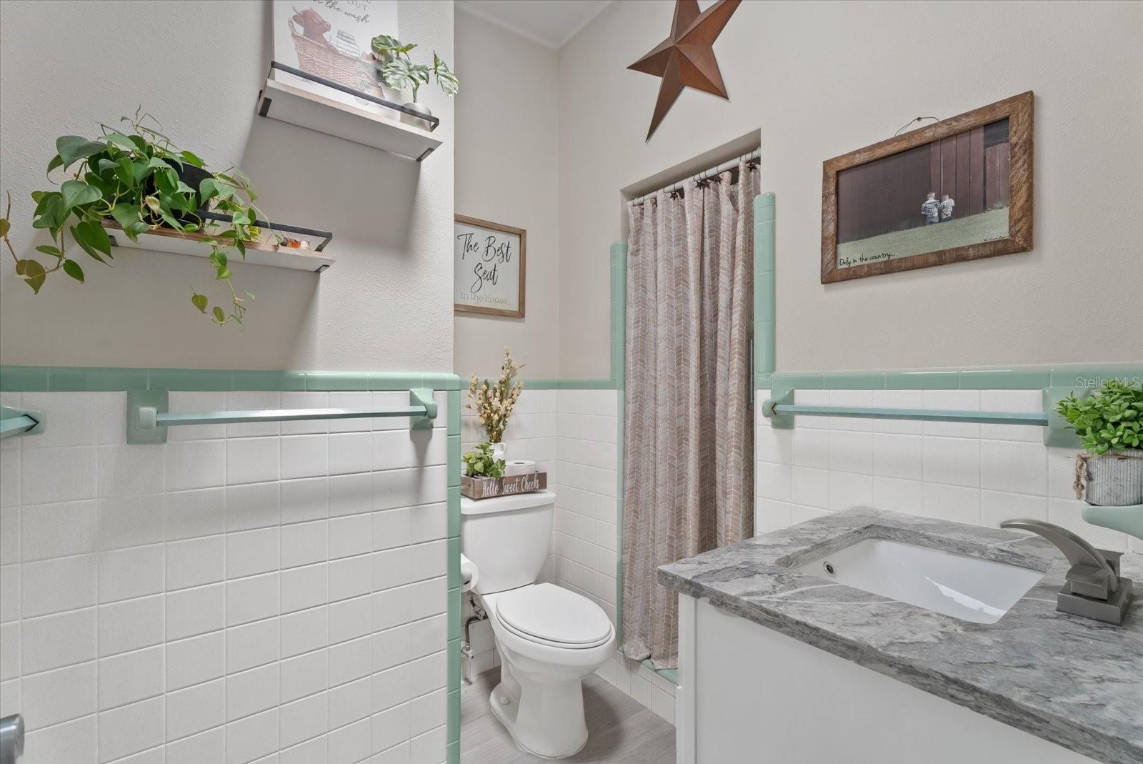 ALFORD & VOWELLS - Residential