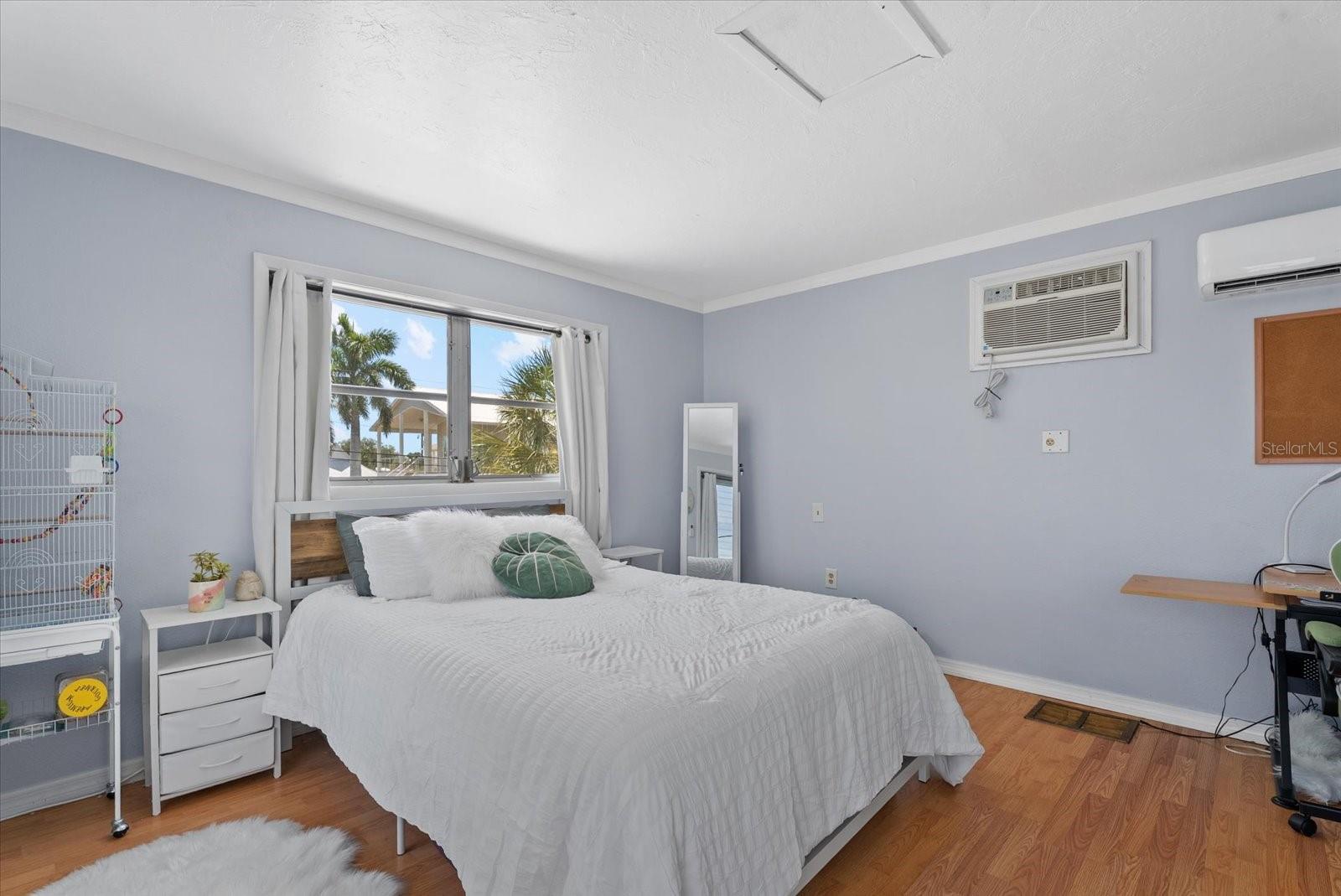 ALFORD & VOWELLS - Residential