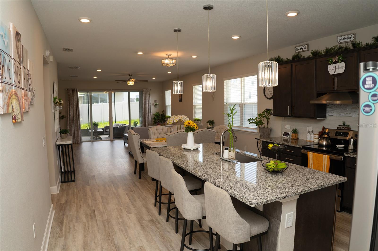 FOREST LK PH I - Residential