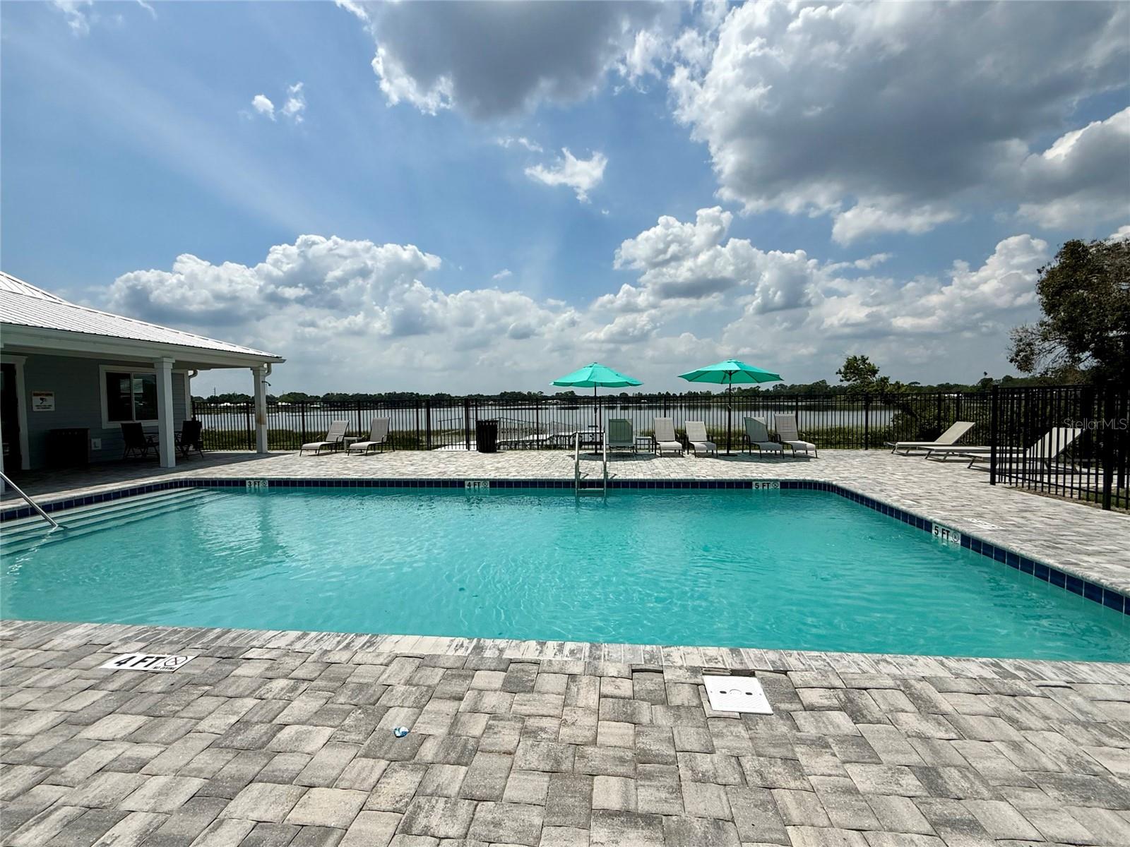 BOUNT & WHITLEDGE SUB - Residential Lease
