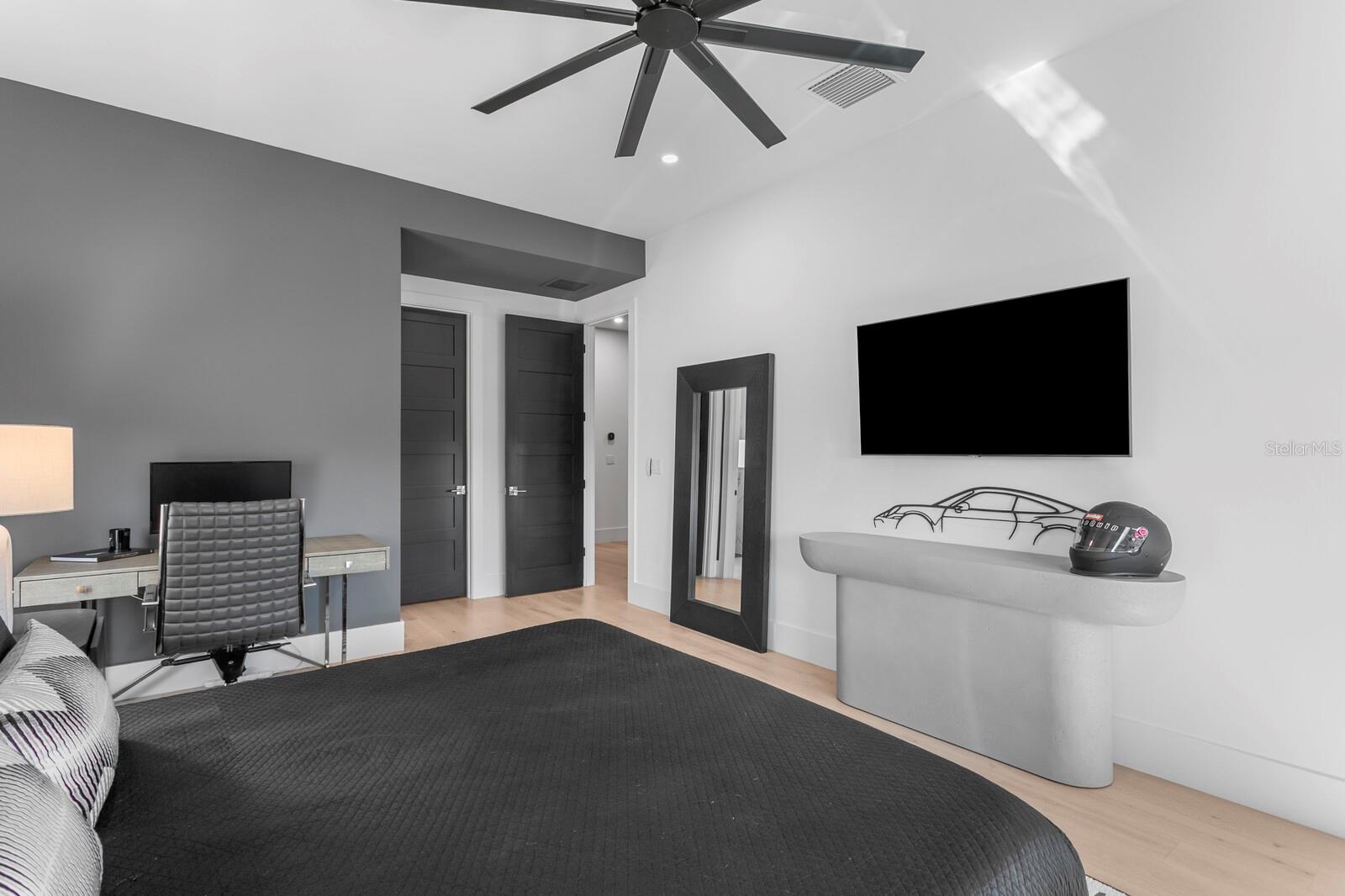 AZEELE PARK - Residential