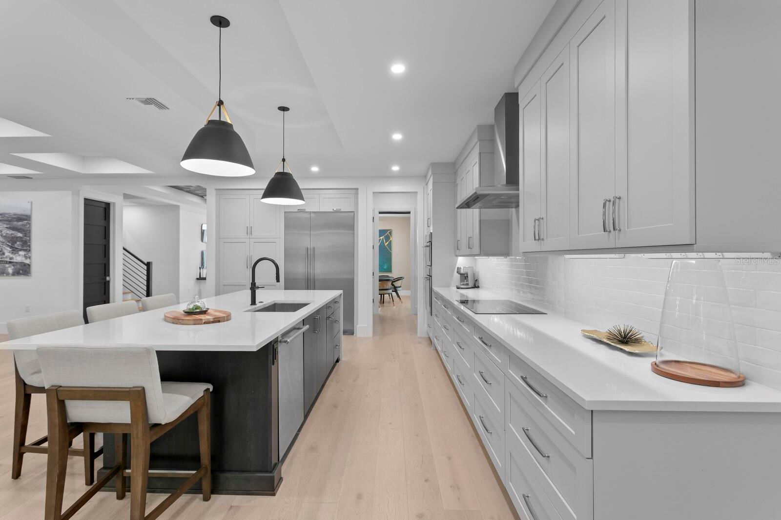 AZEELE PARK - Residential