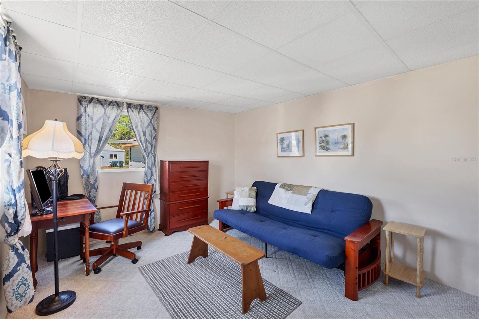 HOLIDAY PARK - Residential
