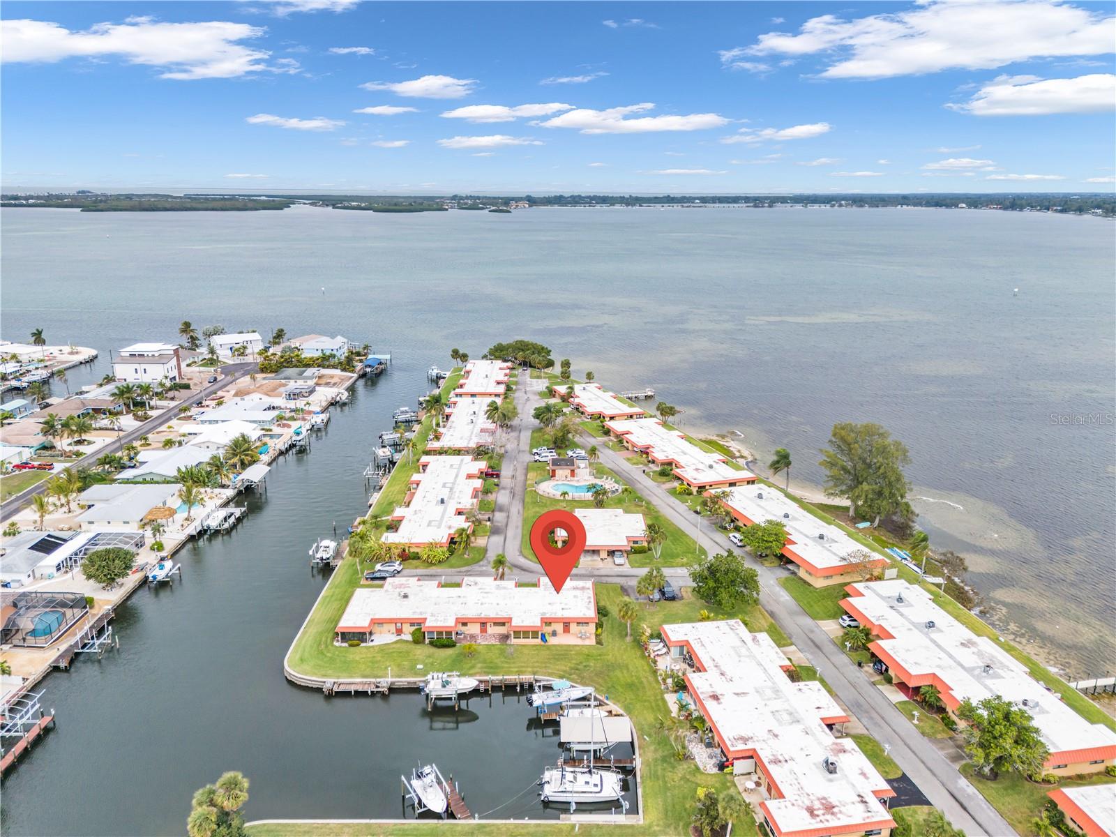 PALMA SOLA HARBOUR SEC 4 - Residential