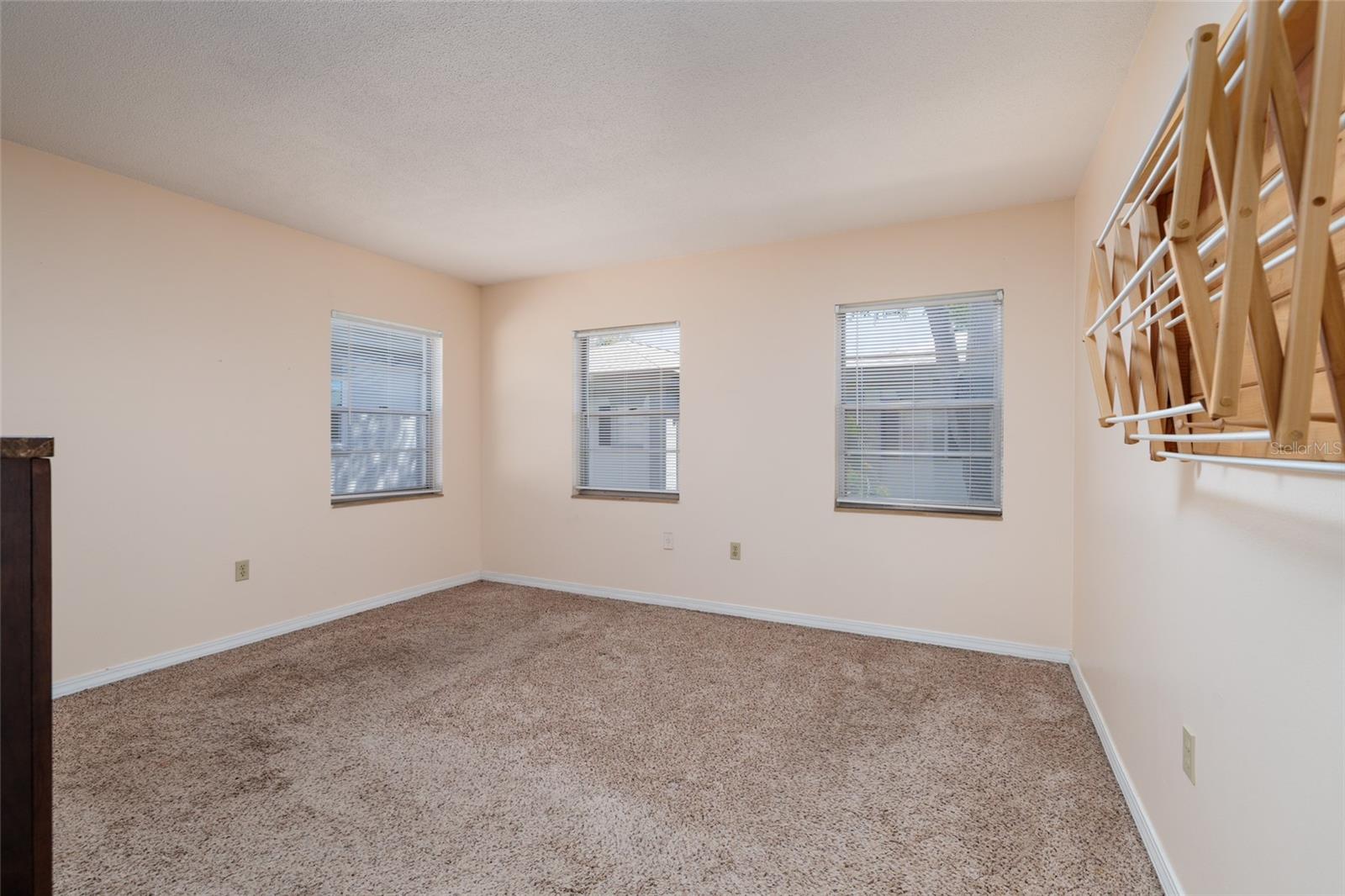 LES CHATEAUX CONDO - Residential