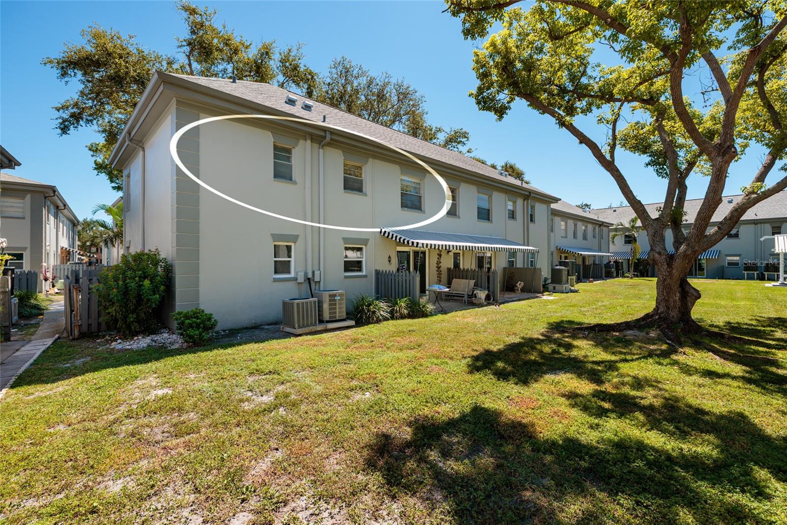 LES CHATEAUX CONDO - Residential