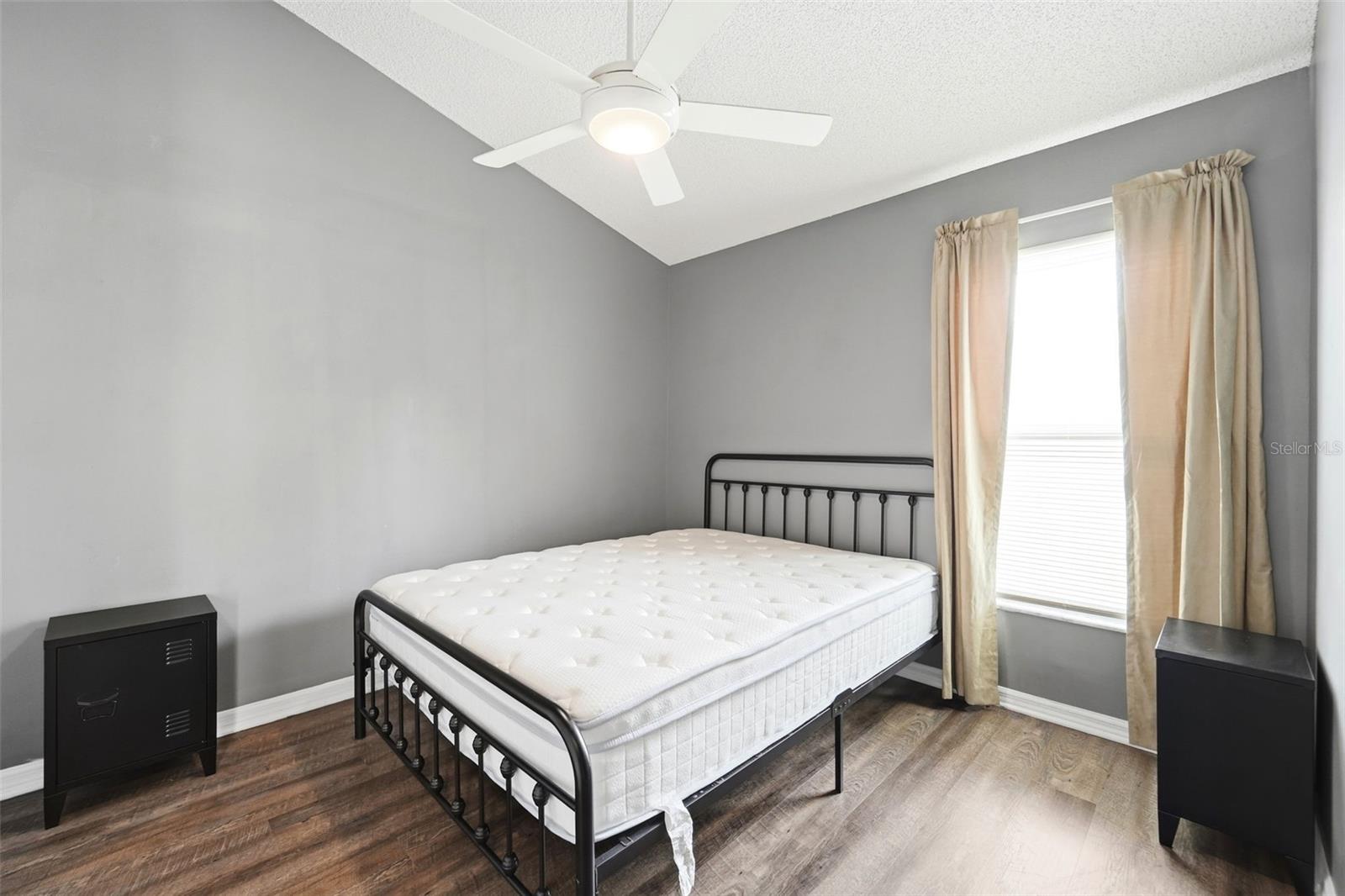 SUNCREST VILLAS PH 02 - Residential