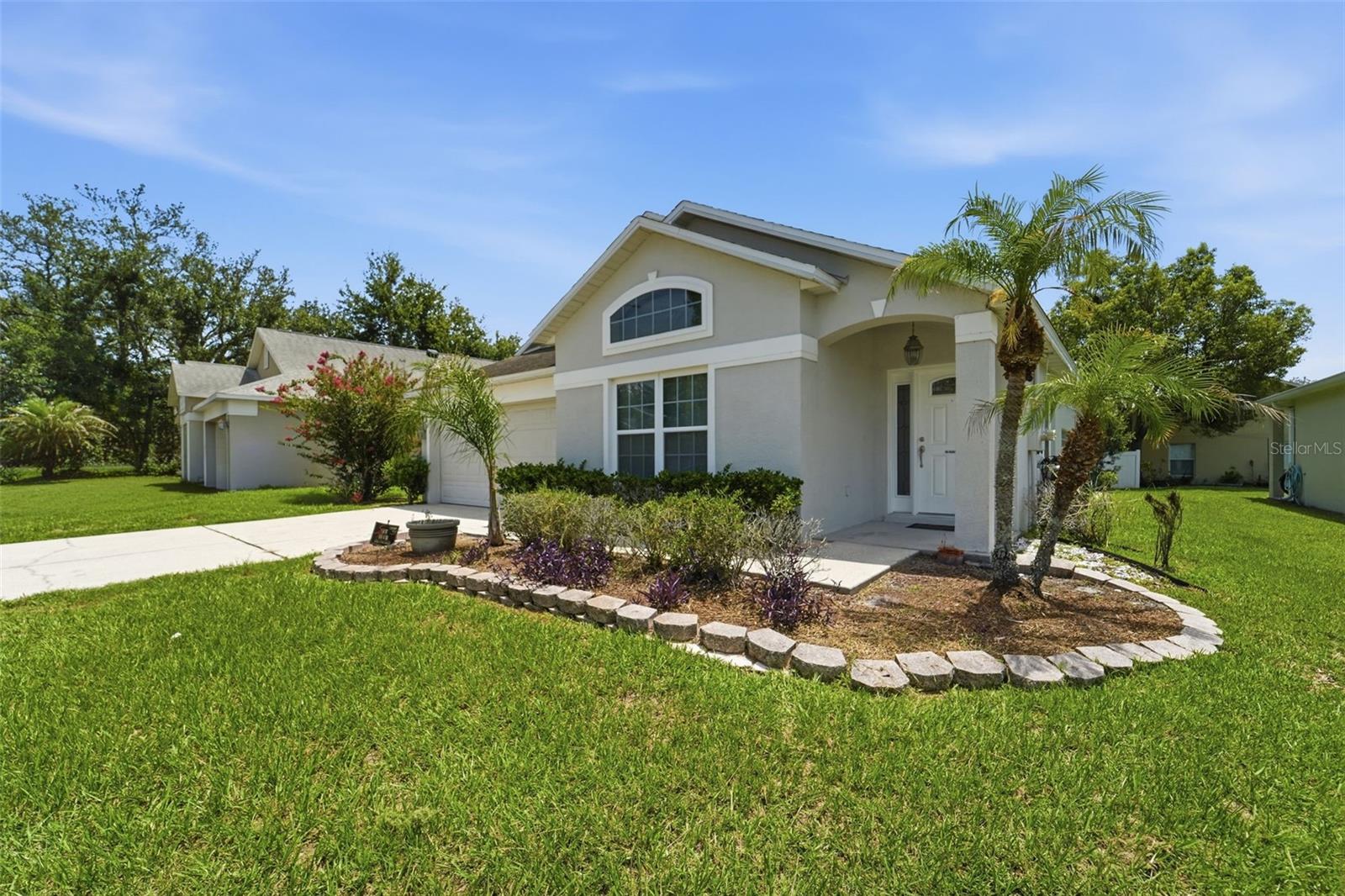 SUNCREST VILLAS PH 02 - Residential