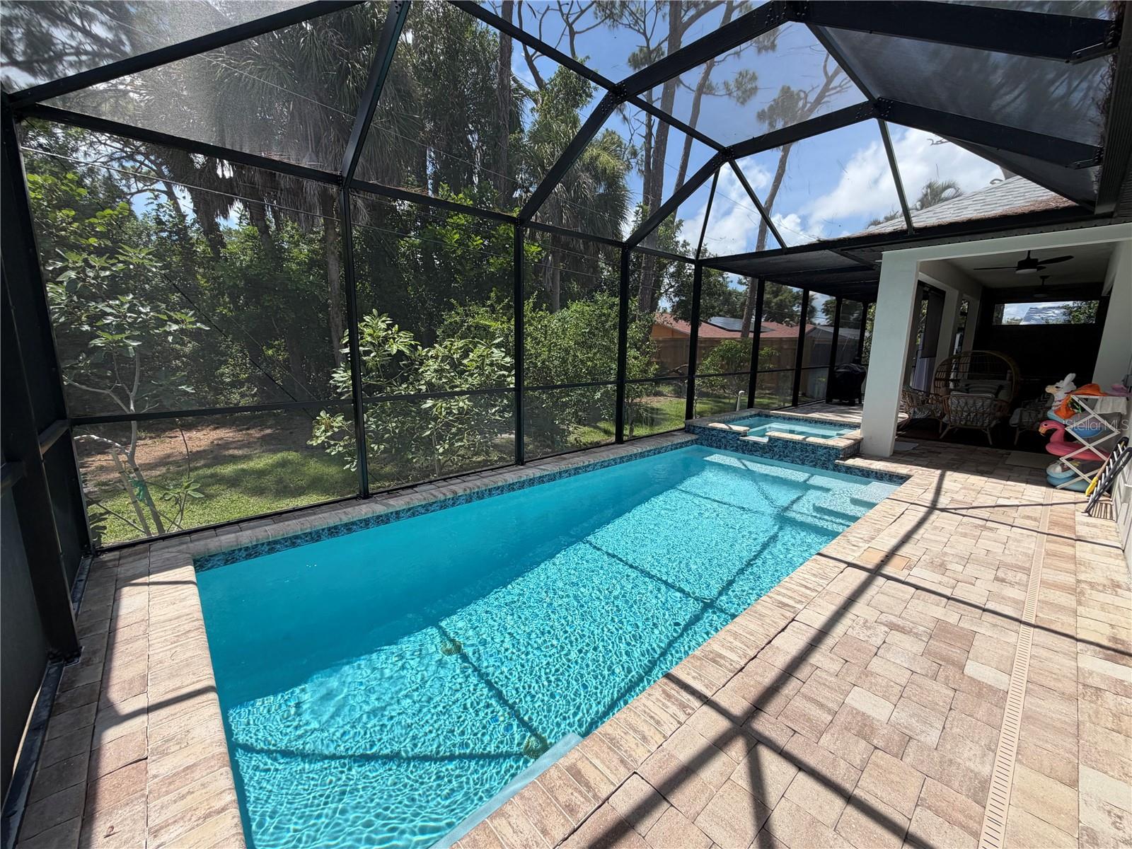 SOUTH VENICE - Residential Lease