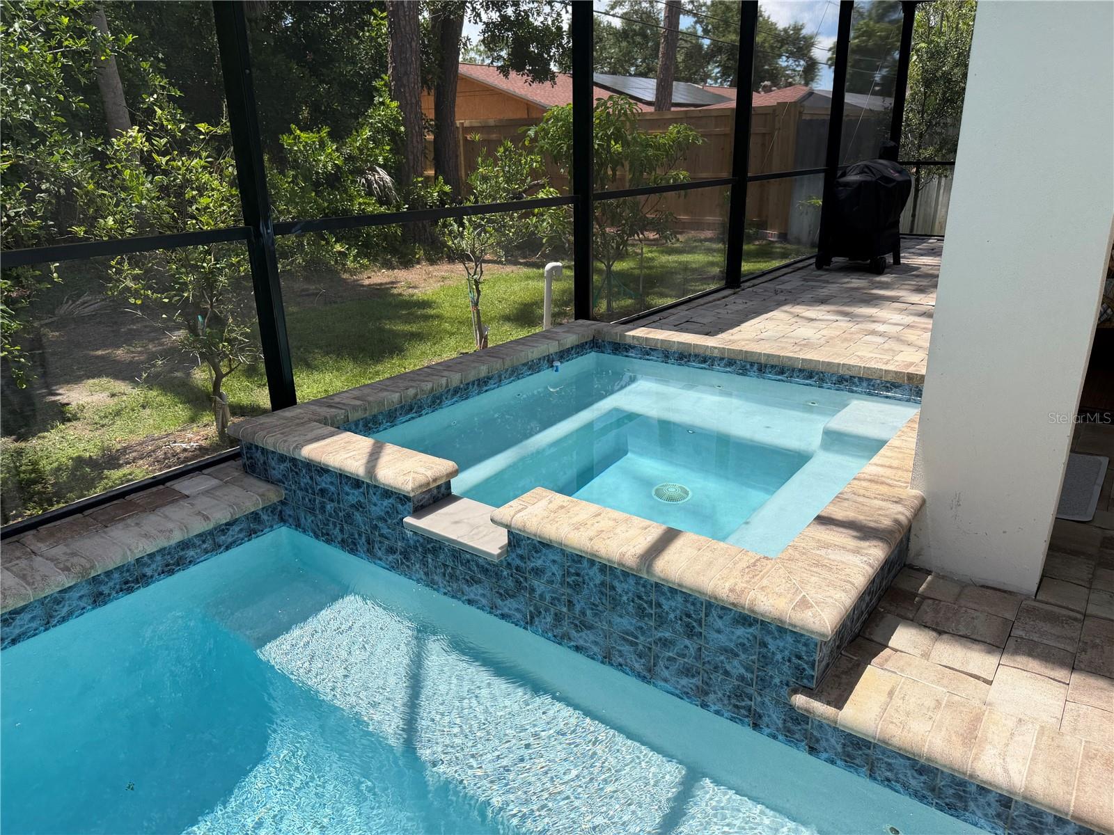 SOUTH VENICE - Residential Lease