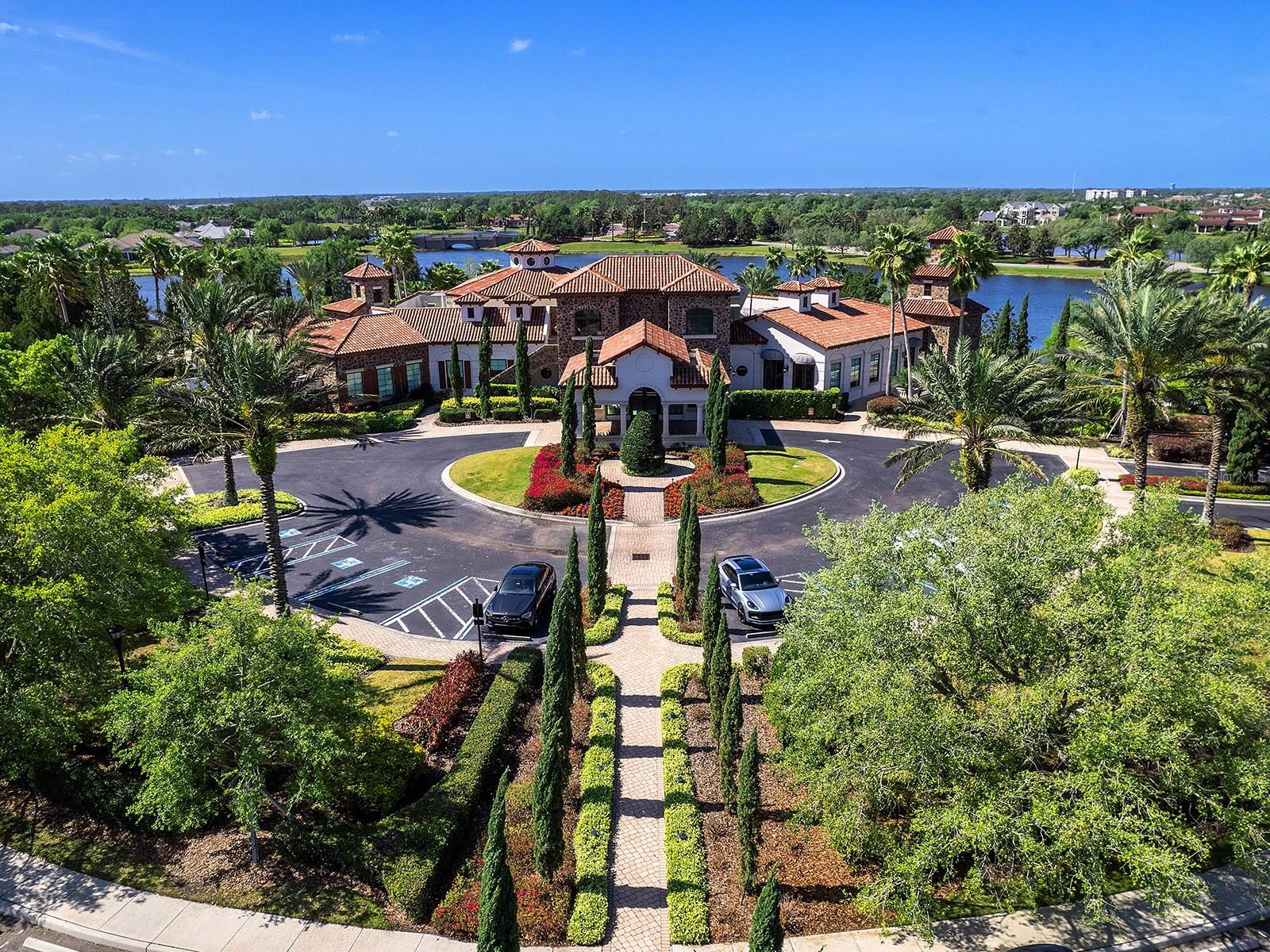 LAKE CLUB - Residential