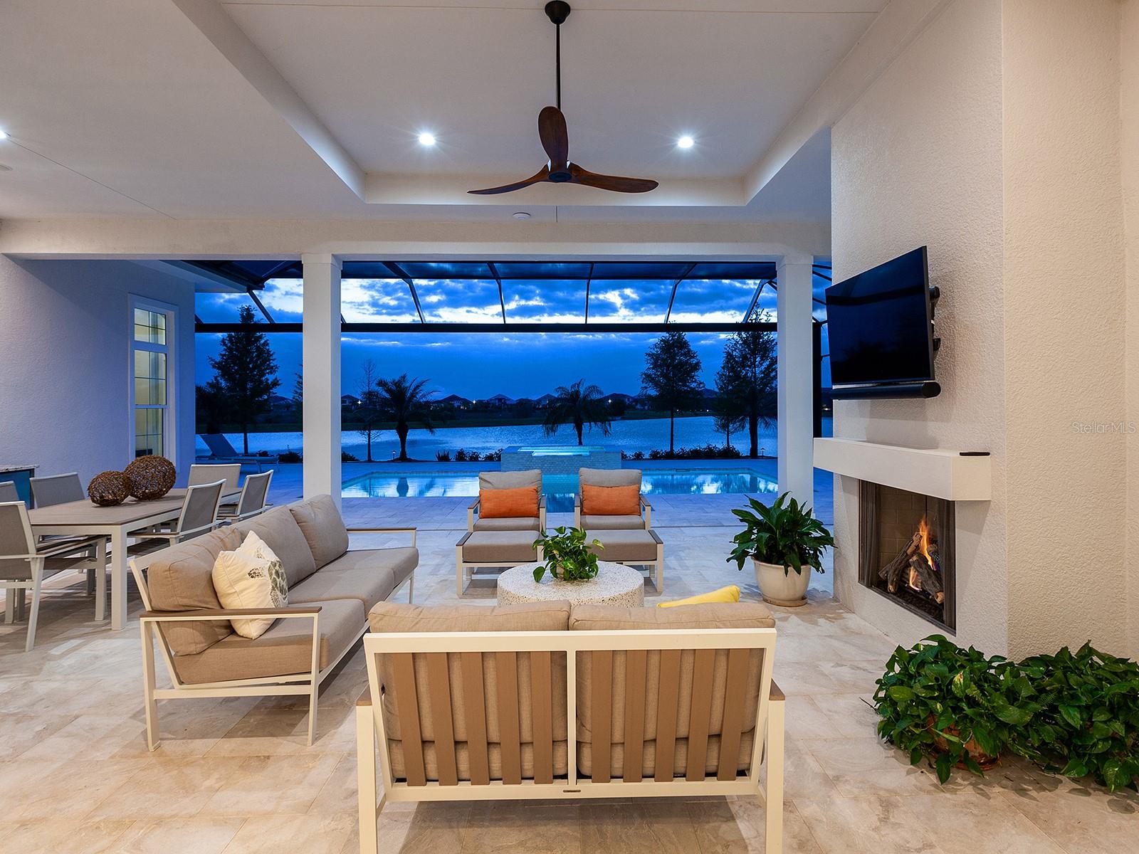 LAKE CLUB - Residential