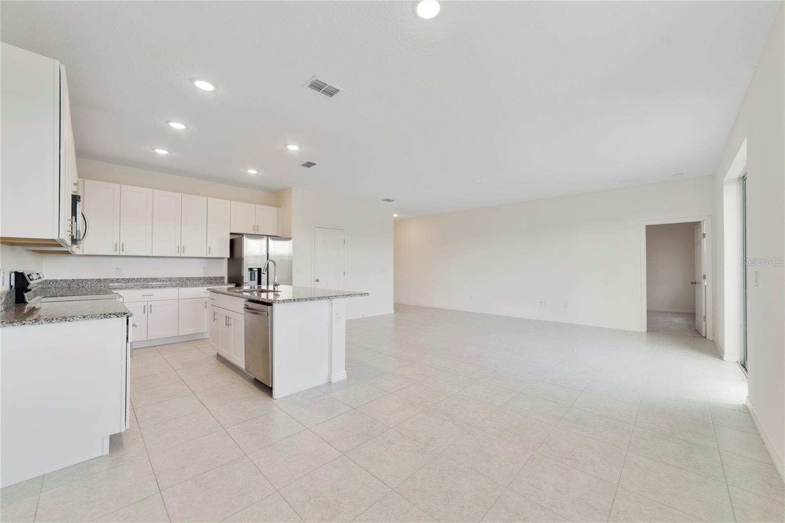 TARPON BAY PH 2 - Residential