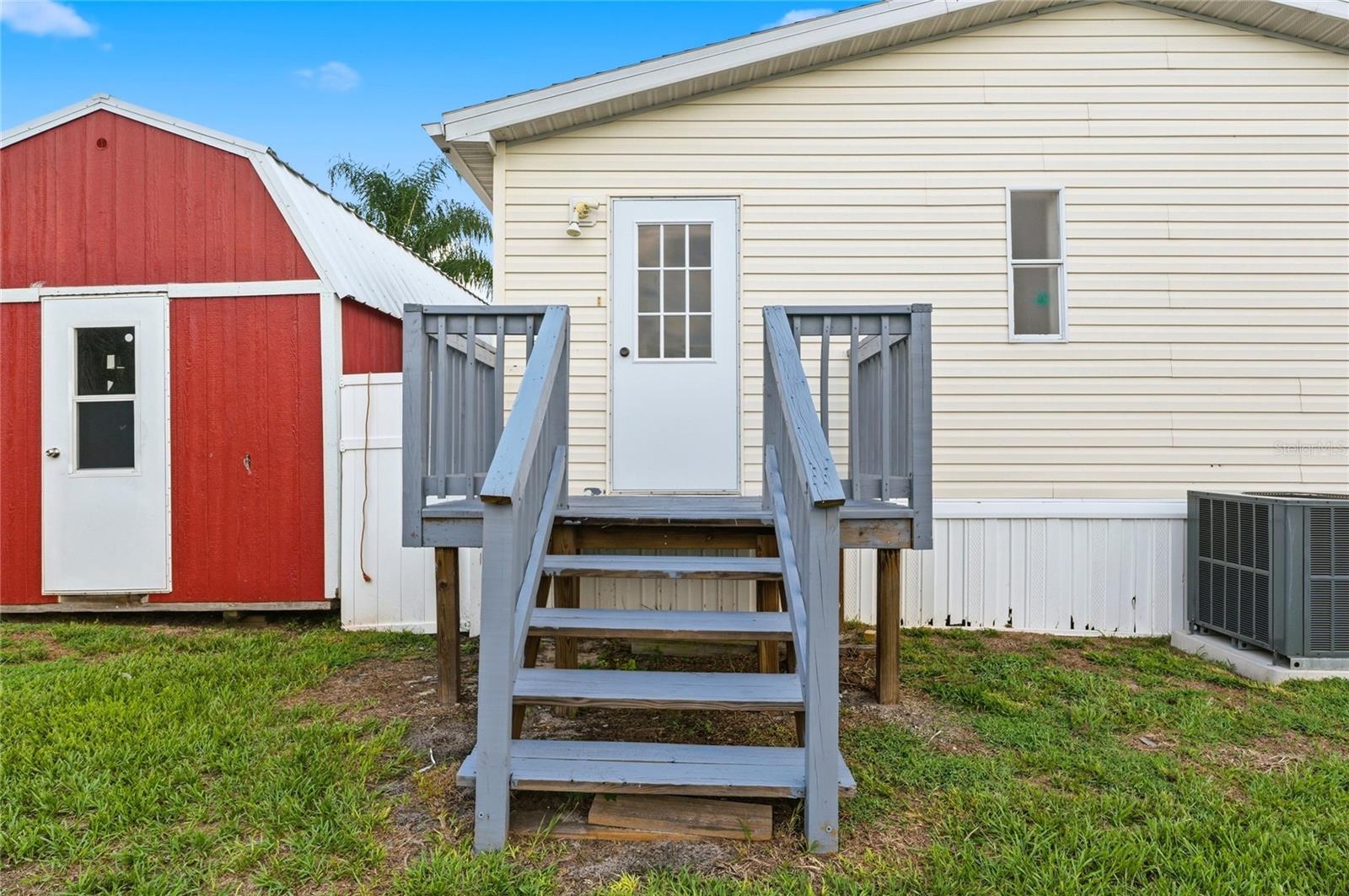 CROOKED LAKE PARK TR 05 - Residential
