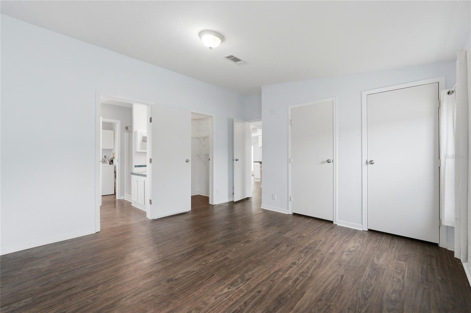 CROOKED LAKE PARK TR 05 - Residential