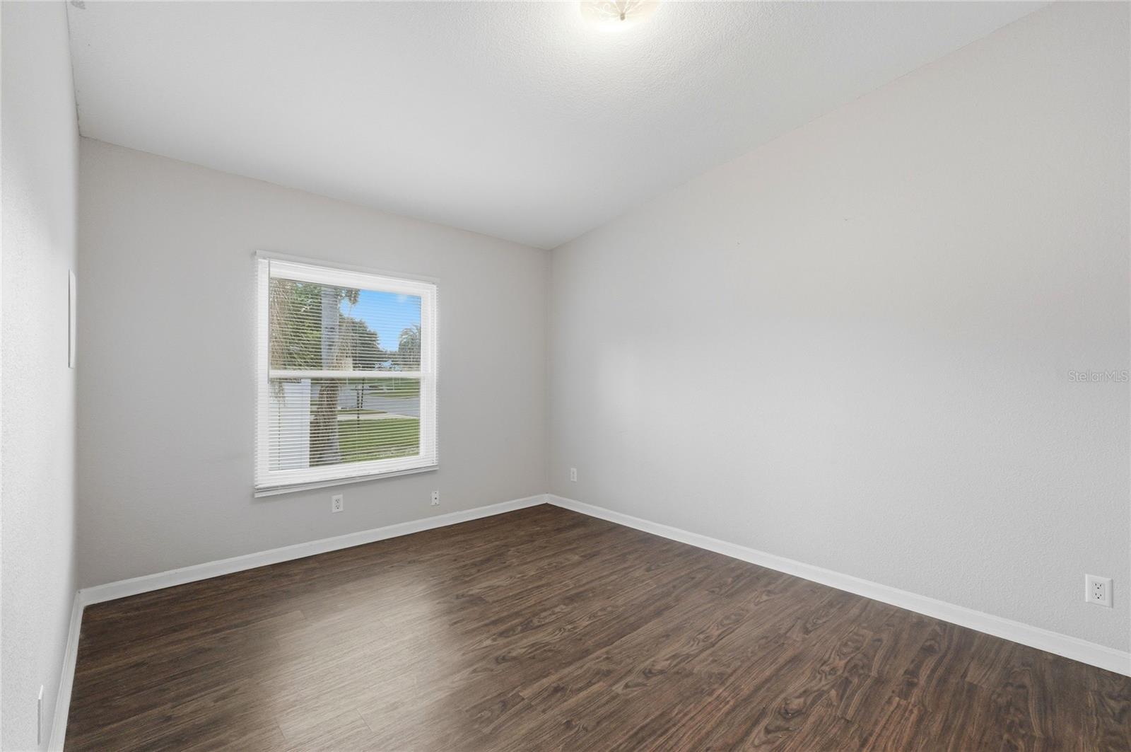 CROOKED LAKE PARK TR 05 - Residential