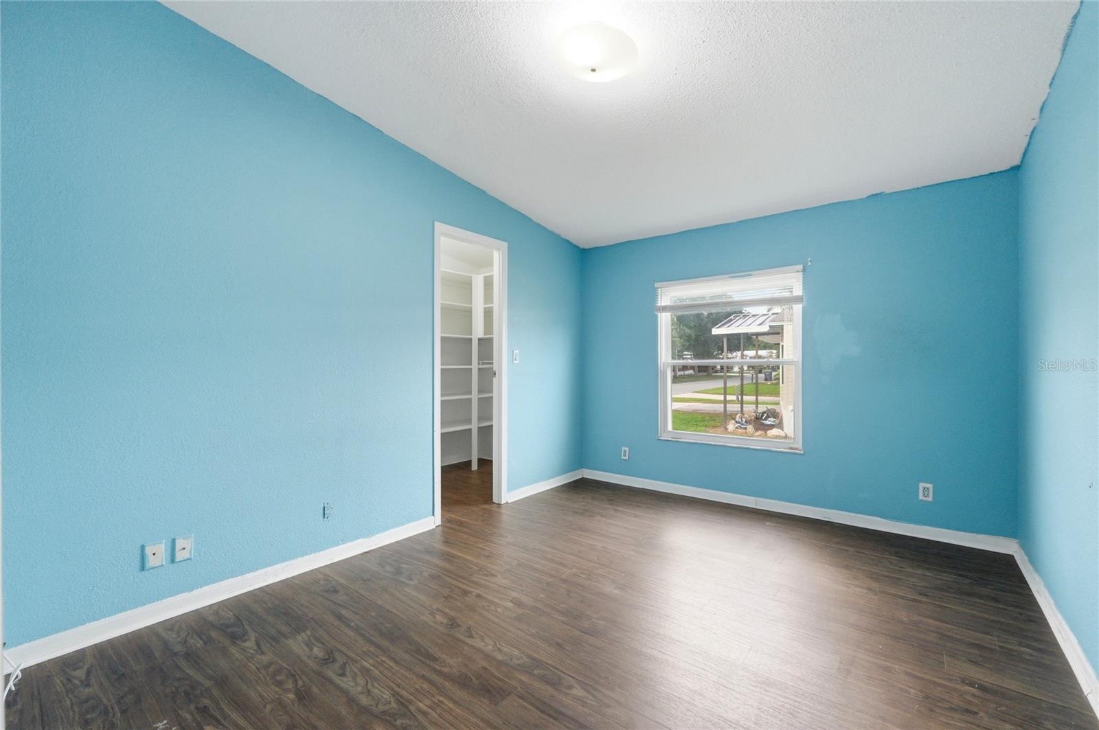 CROOKED LAKE PARK TR 05 - Residential
