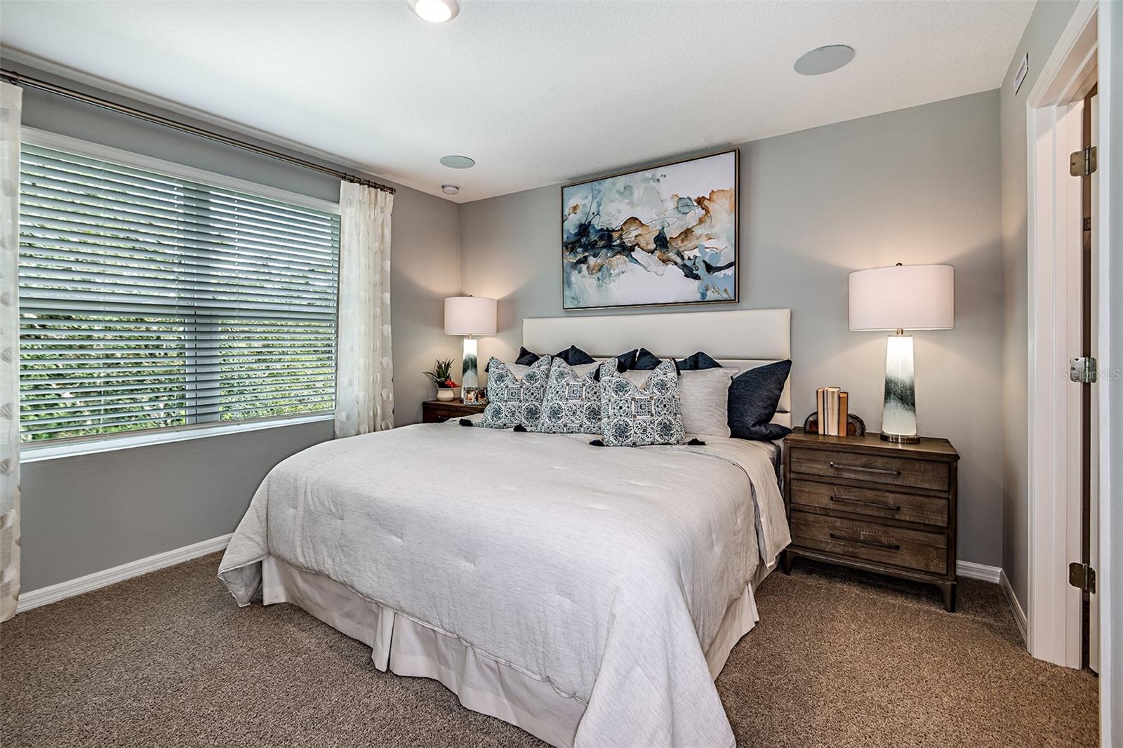 THE TOWNHOMES AT BELLALAGO - Residential