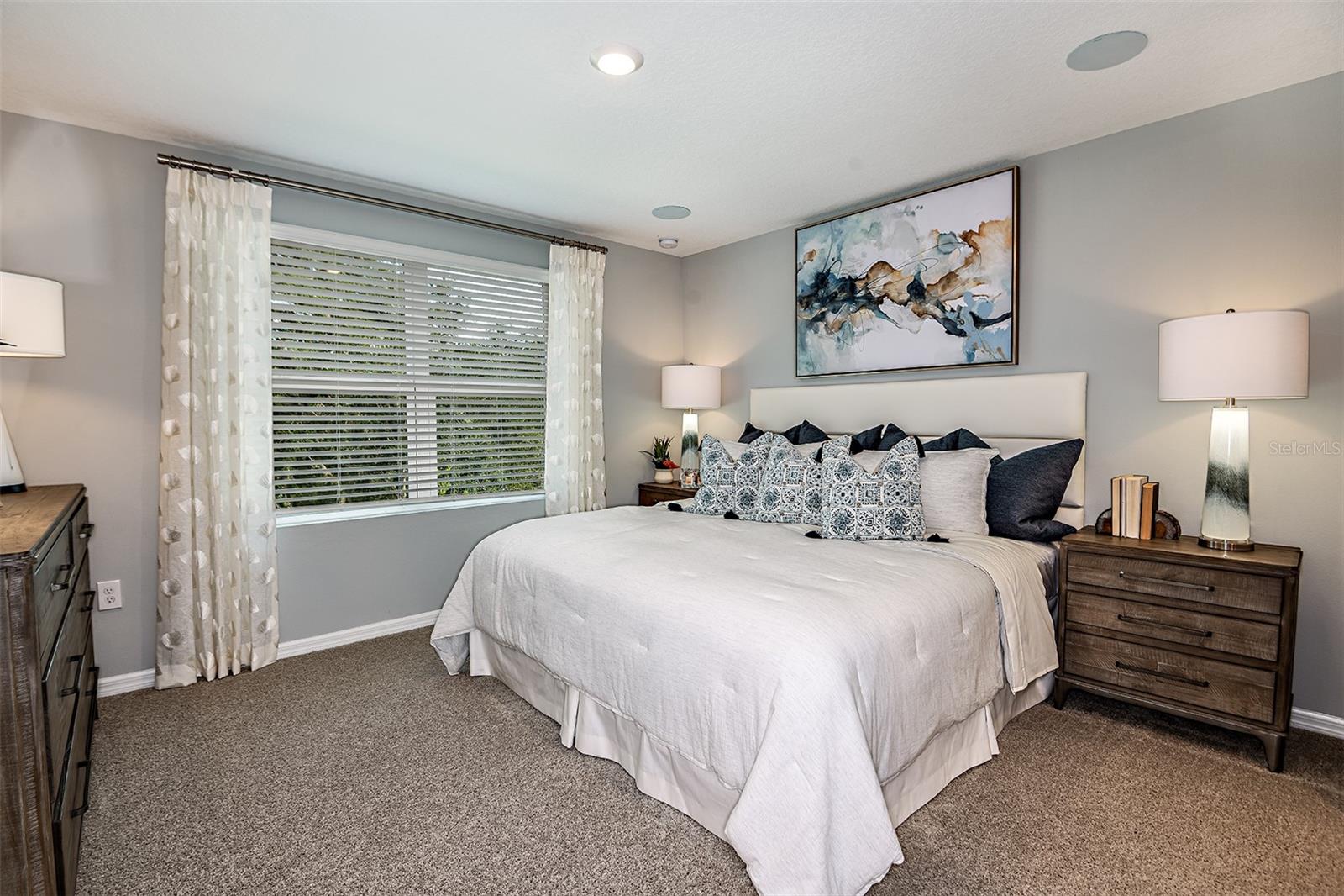 THE TOWNHOMES AT BELLALAGO - Residential
