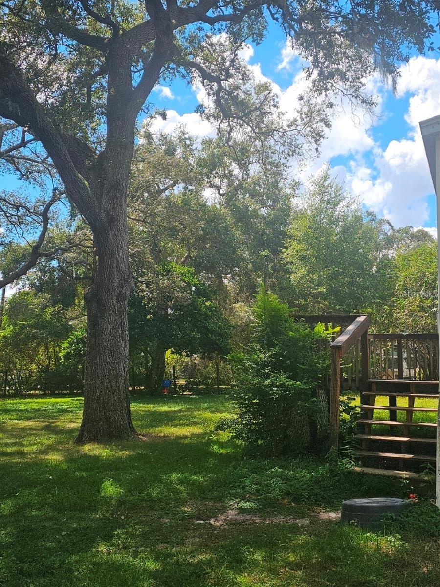 HALFMOON MINI-FARMS - Residential