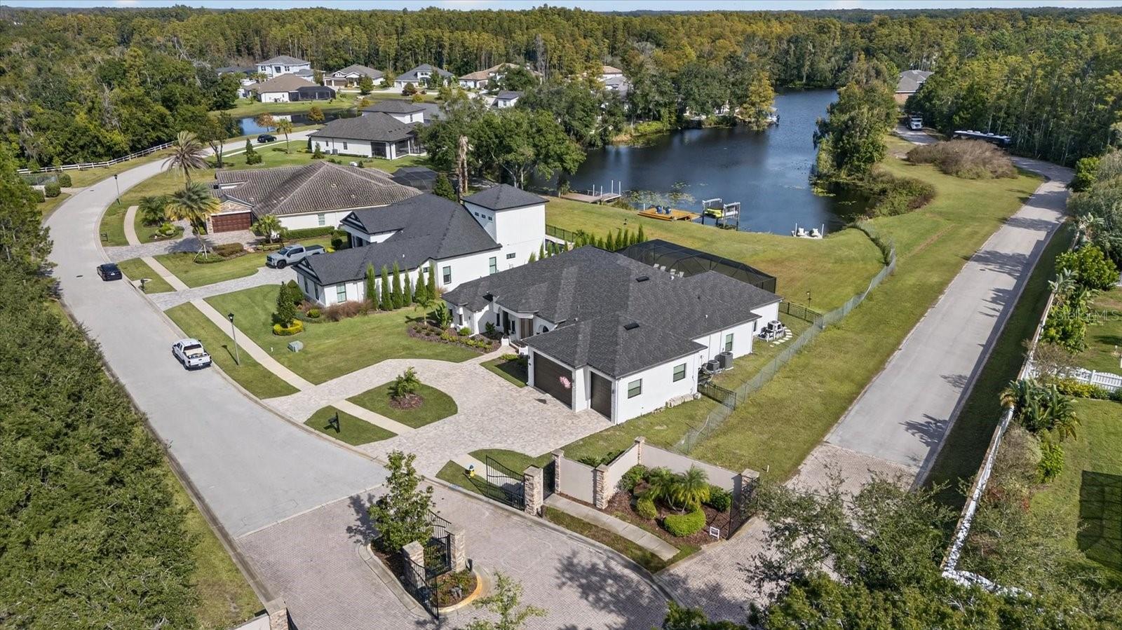 ENCLAVE/LK PADGETT - Land