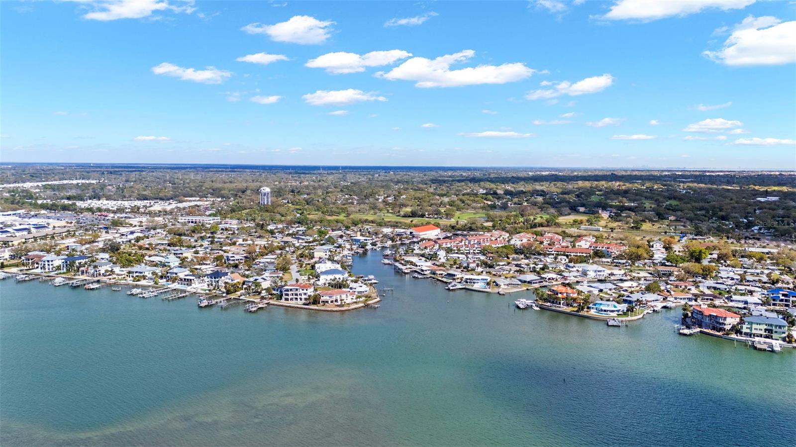 DUNEDIN CAUSEWAY CENTER - Residential