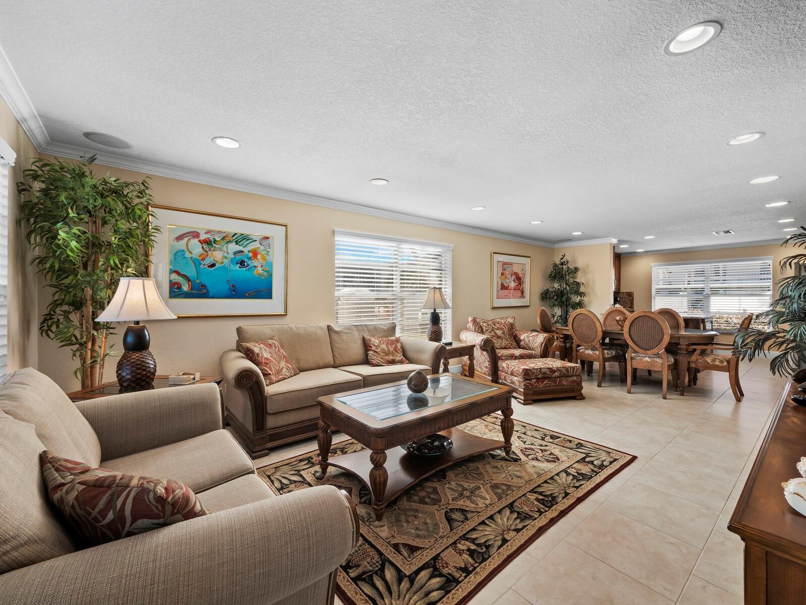 LONGBOAT HARBOUR - Residential
