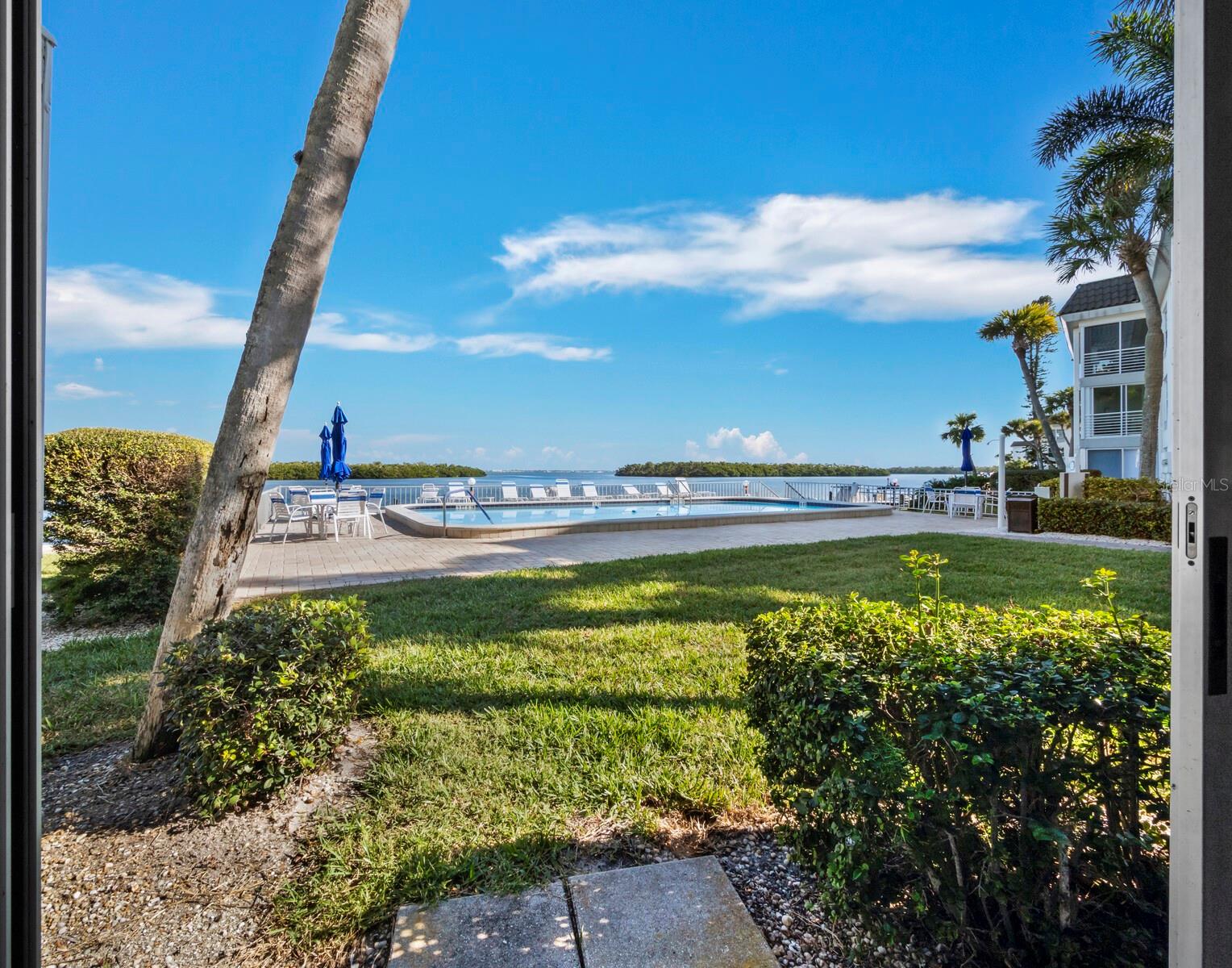 LONGBOAT HARBOUR - Residential