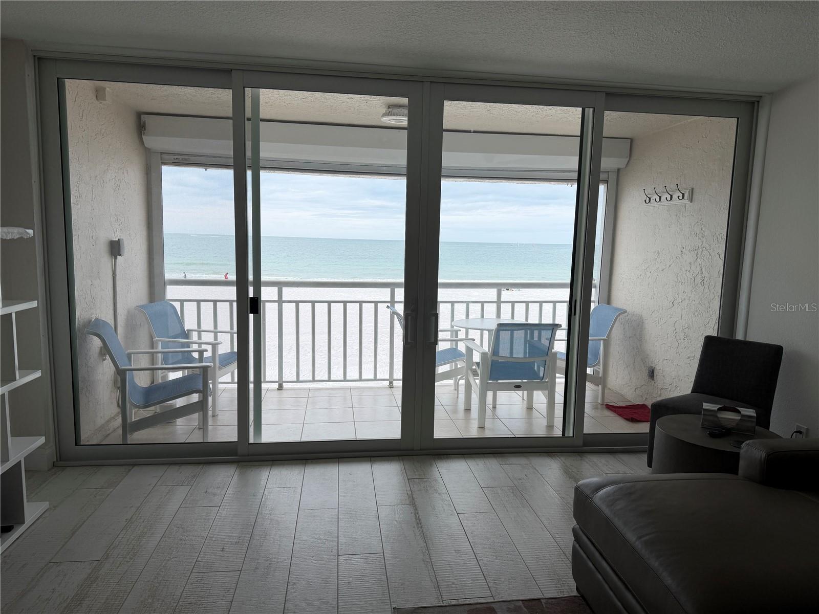 SERENO DEL SOL CONDO - Residential