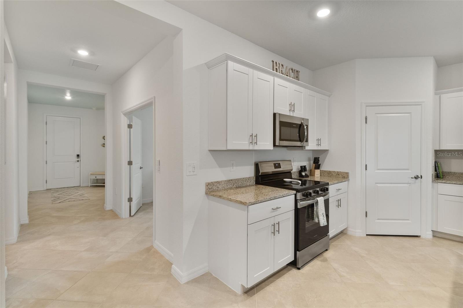 BISCAYNE LNDG NORTH - Residential