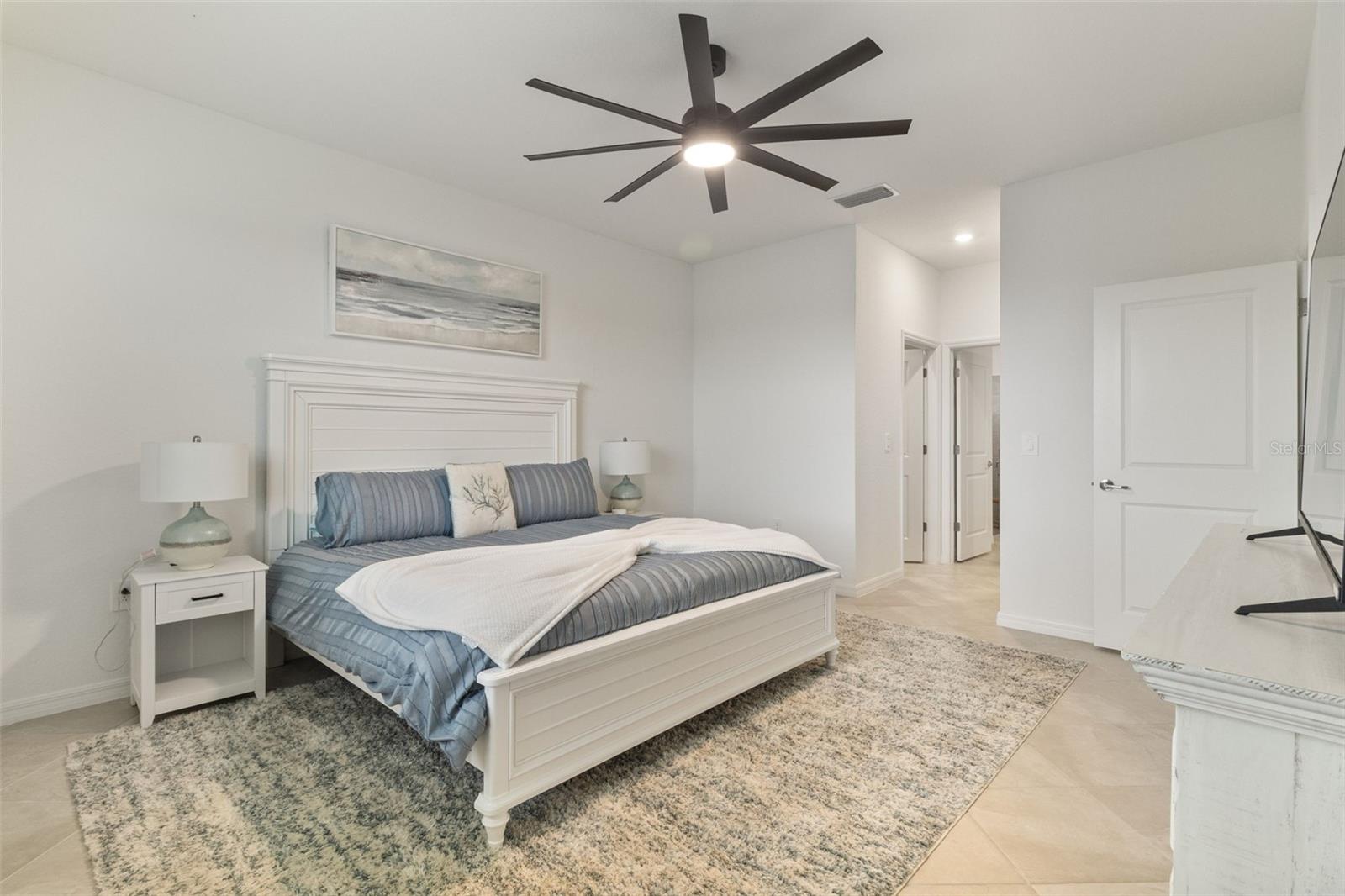 BISCAYNE LNDG NORTH - Residential
