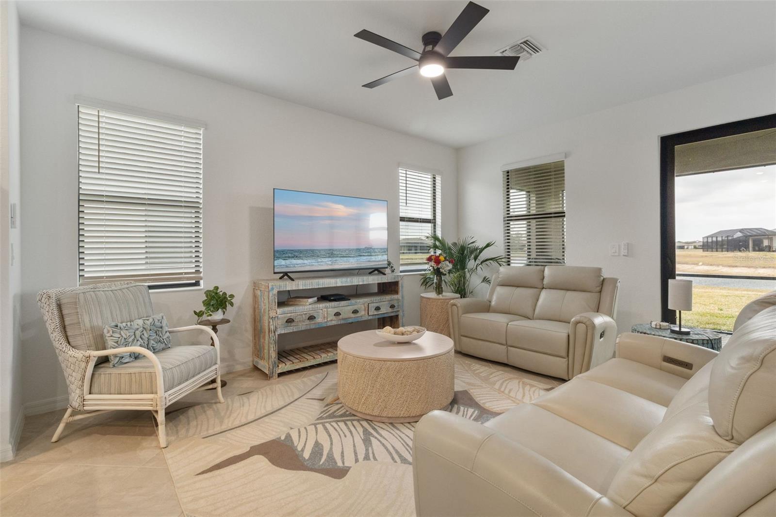 BISCAYNE LNDG NORTH - Residential