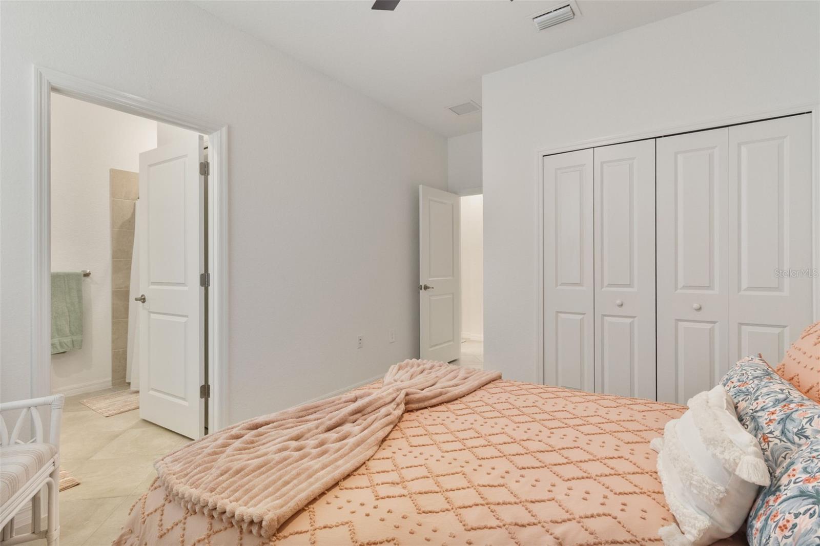 BISCAYNE LNDG NORTH - Residential