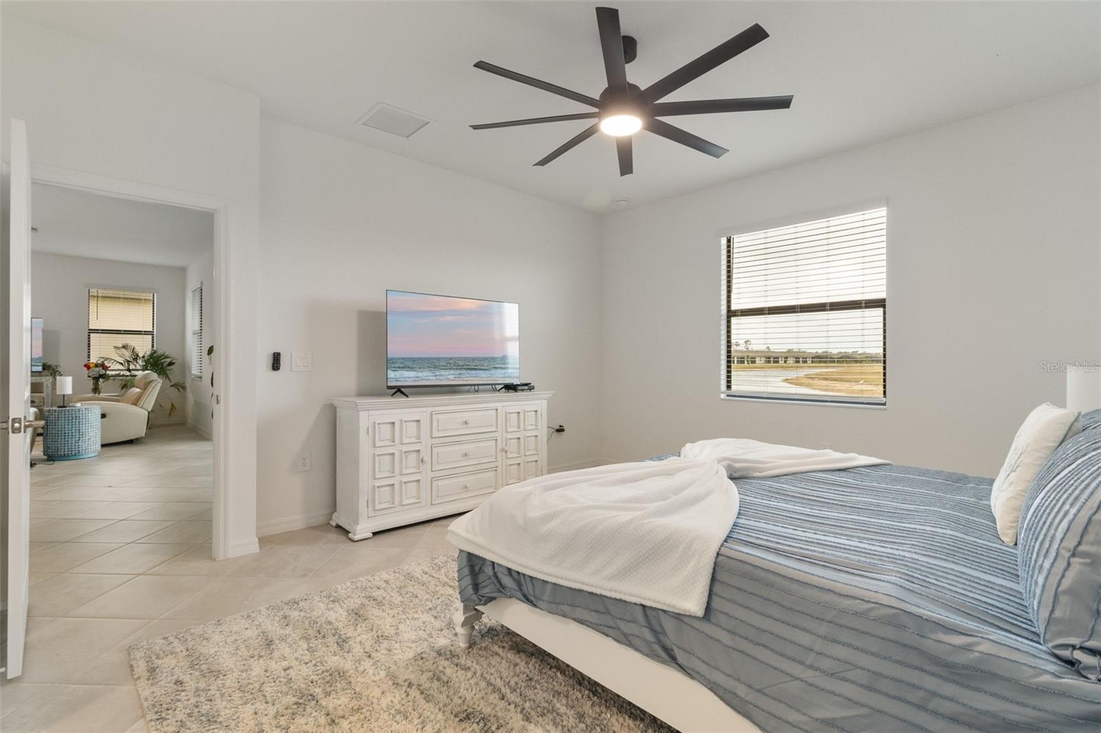 BISCAYNE LNDG NORTH - Residential