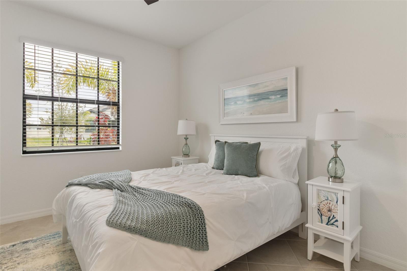 BISCAYNE LNDG NORTH - Residential