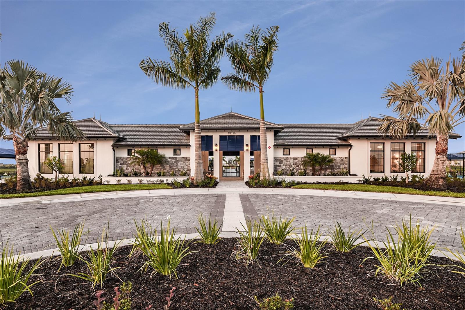 SWEETWATER VILLAS AT LAKEWOOD RANCH - Residential